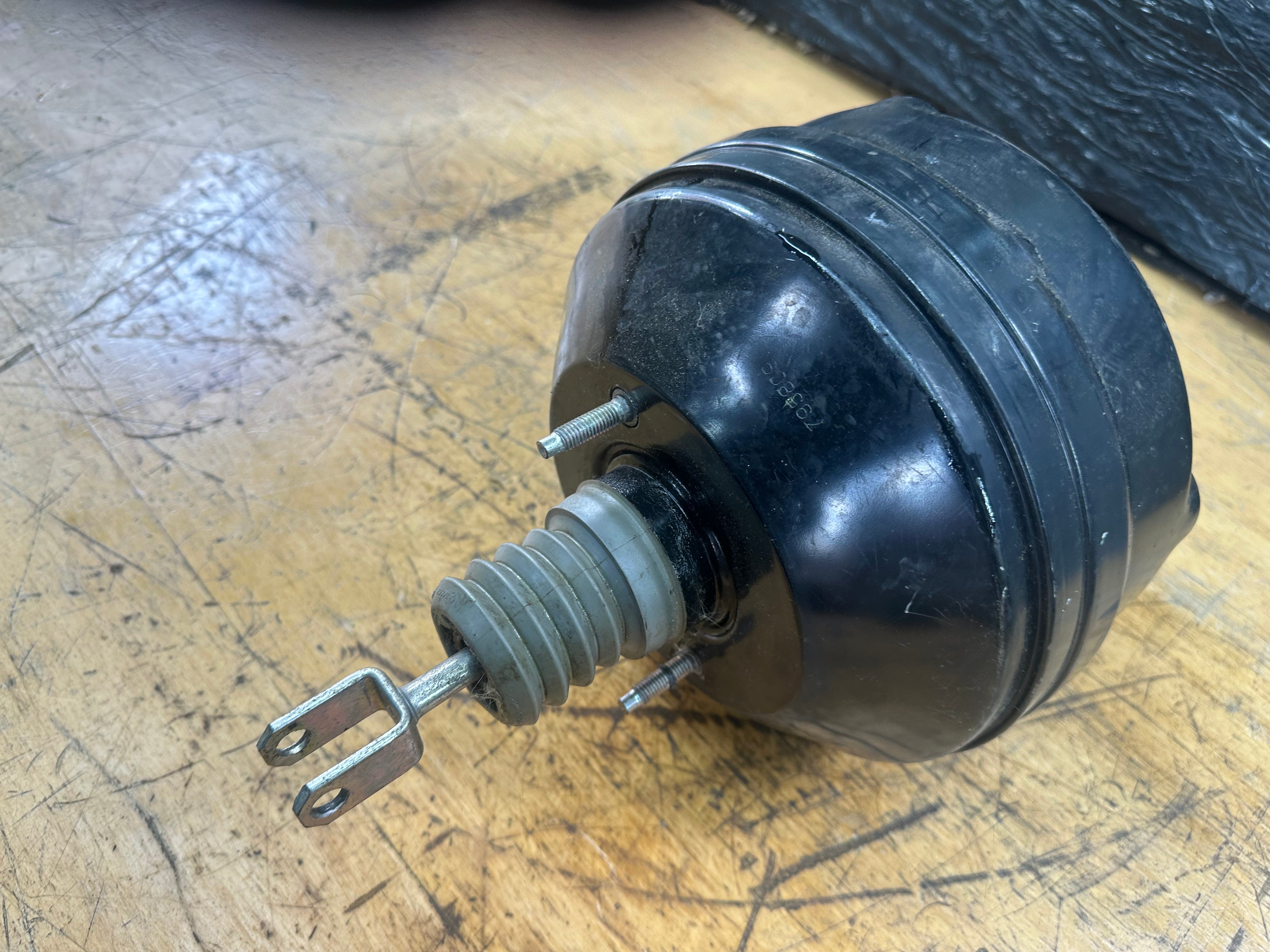 BMW 3 Series F30 2.0 Diesel Brake Servo & Master Cylinder (6798423)