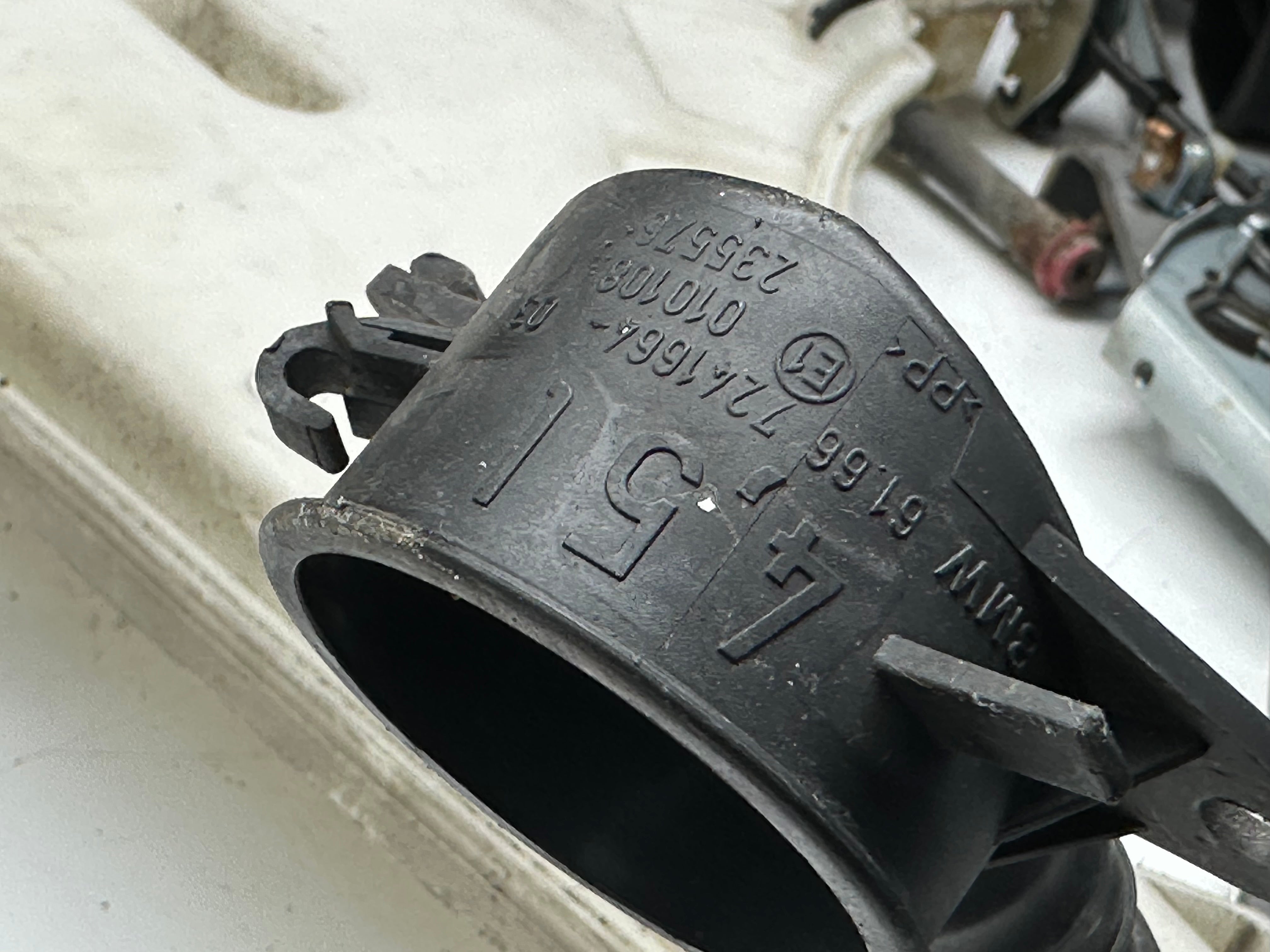 BMW 1 Series F20 2013 118D Windscreen Washer Bottle Fluid Reservoir (7241673-07)