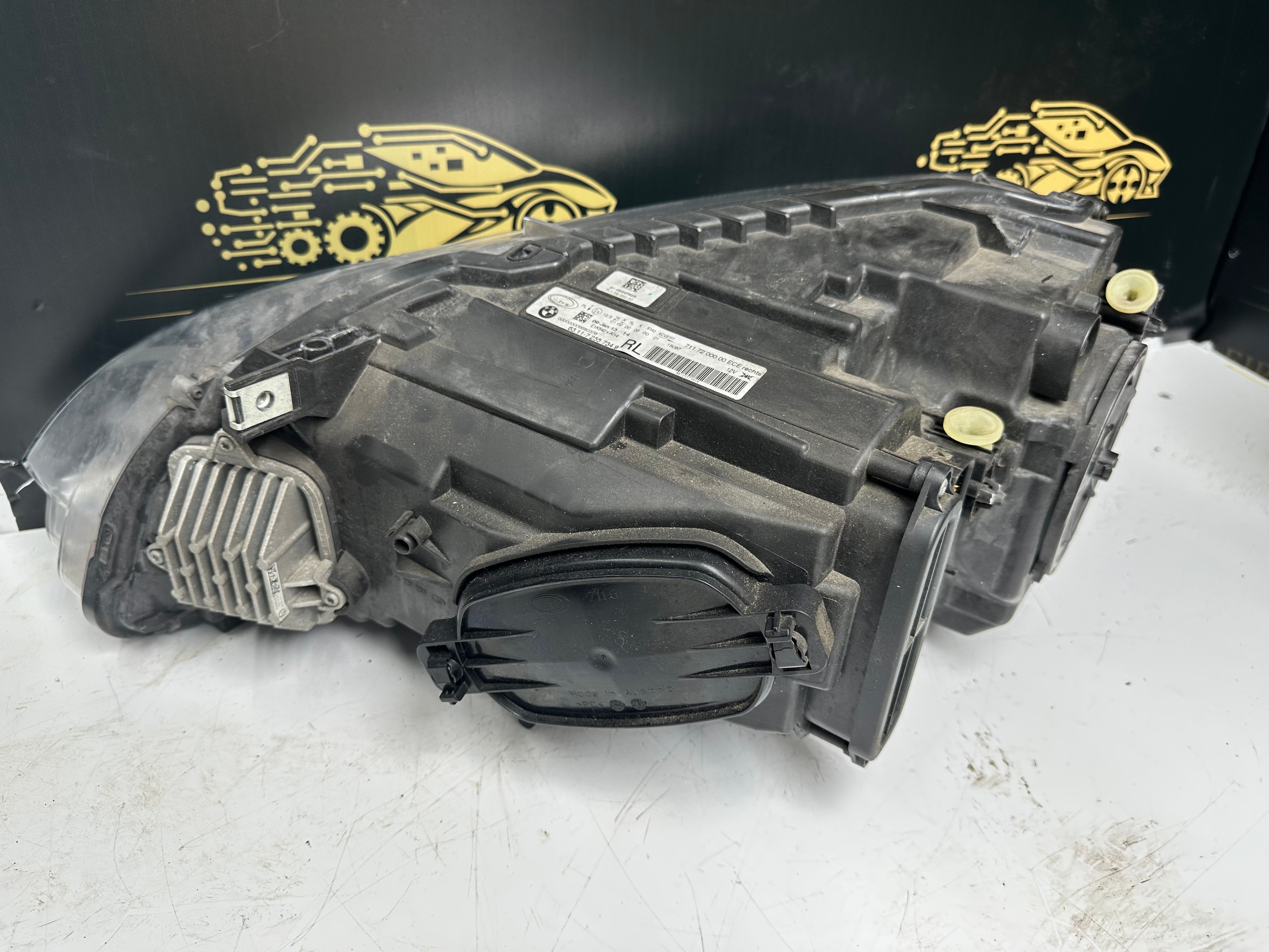 BMW 6 Series F06 F12 M6 Adaptive LED Right Complete Headlight (63.11-7255734.9)
