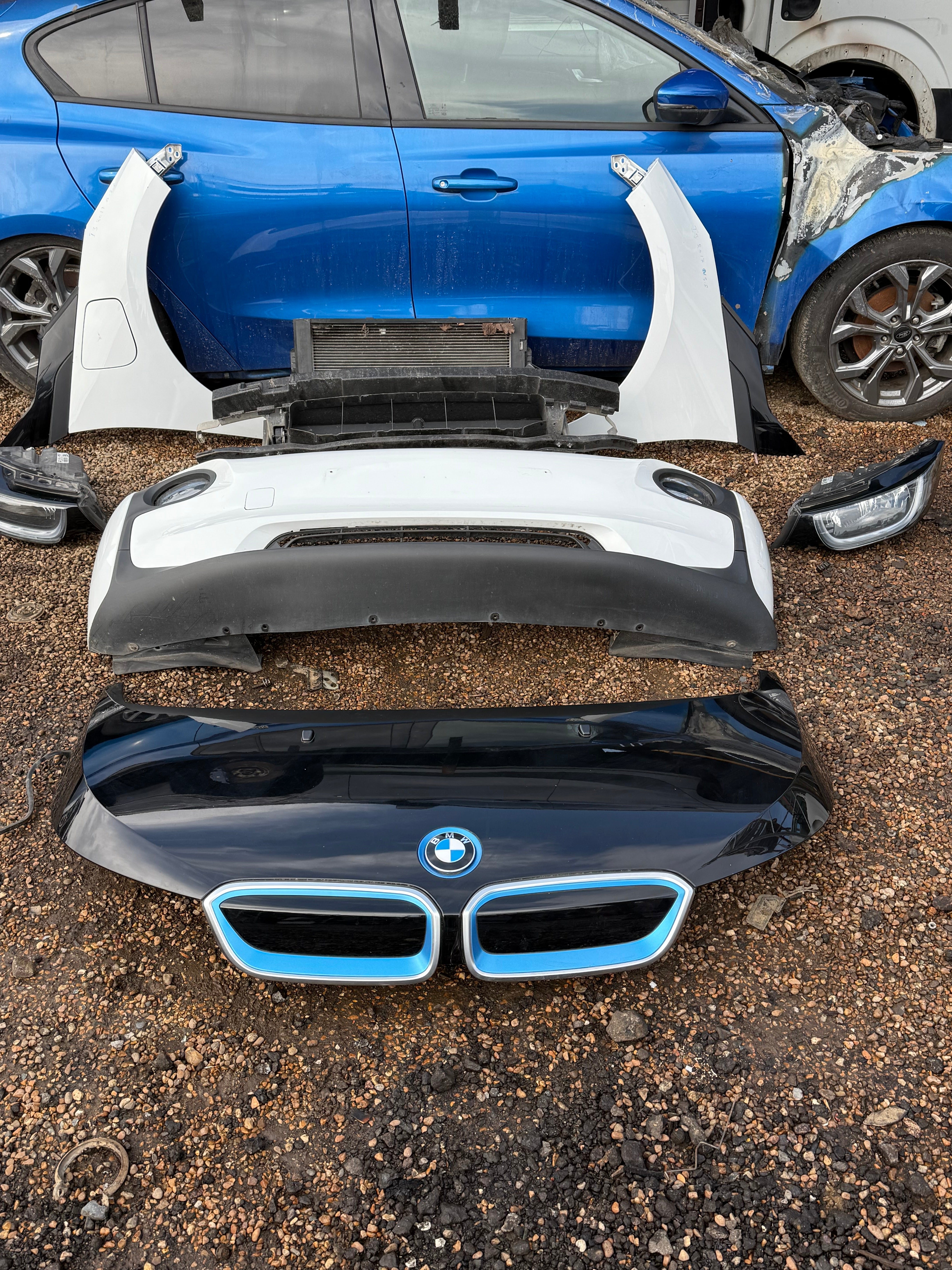 BMW i3 2017 Complete Front End