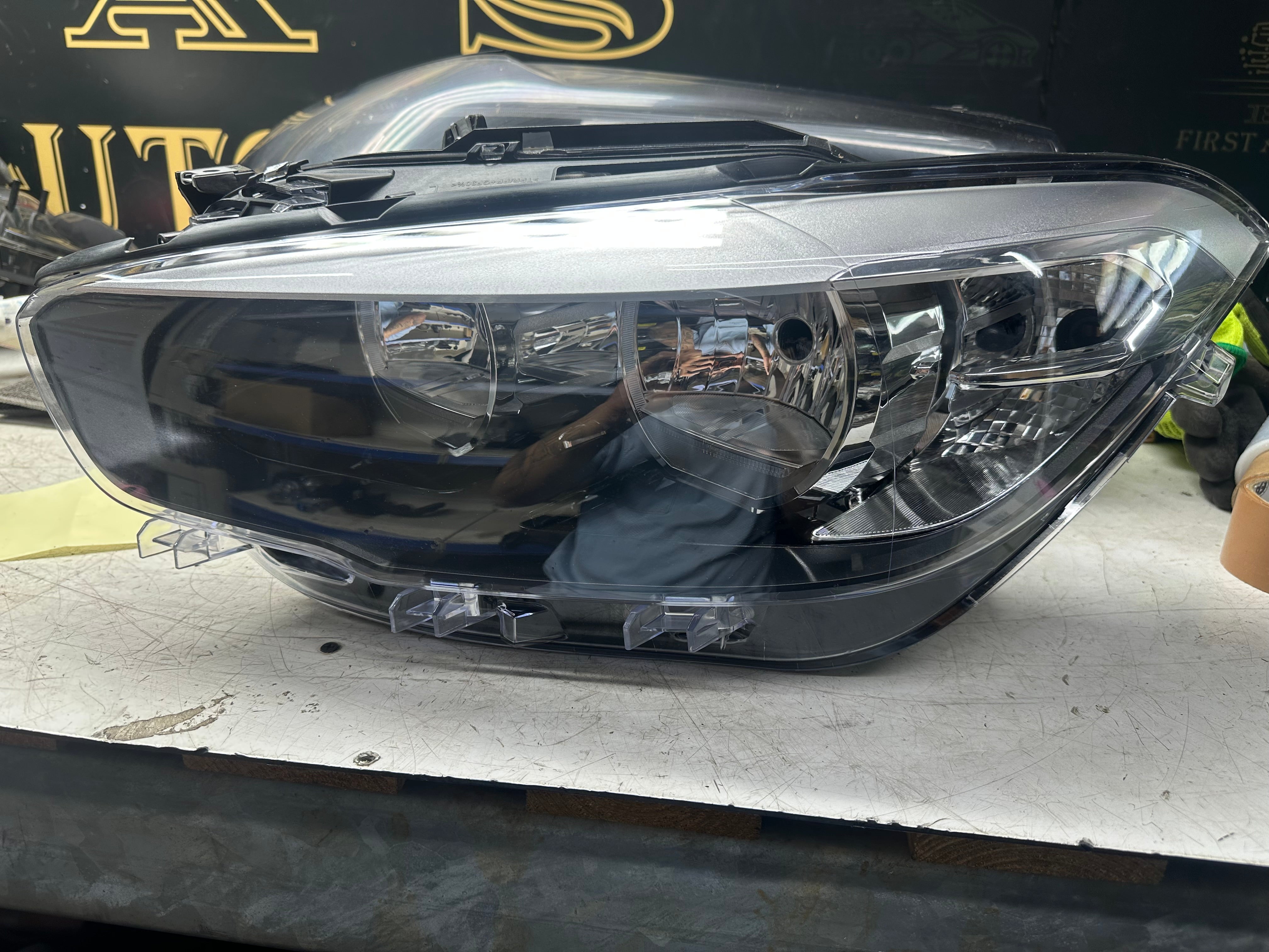 BMW 1 Series F20 LCI Headlight Halogen with LED DRL Passenger Side – 2015–2020