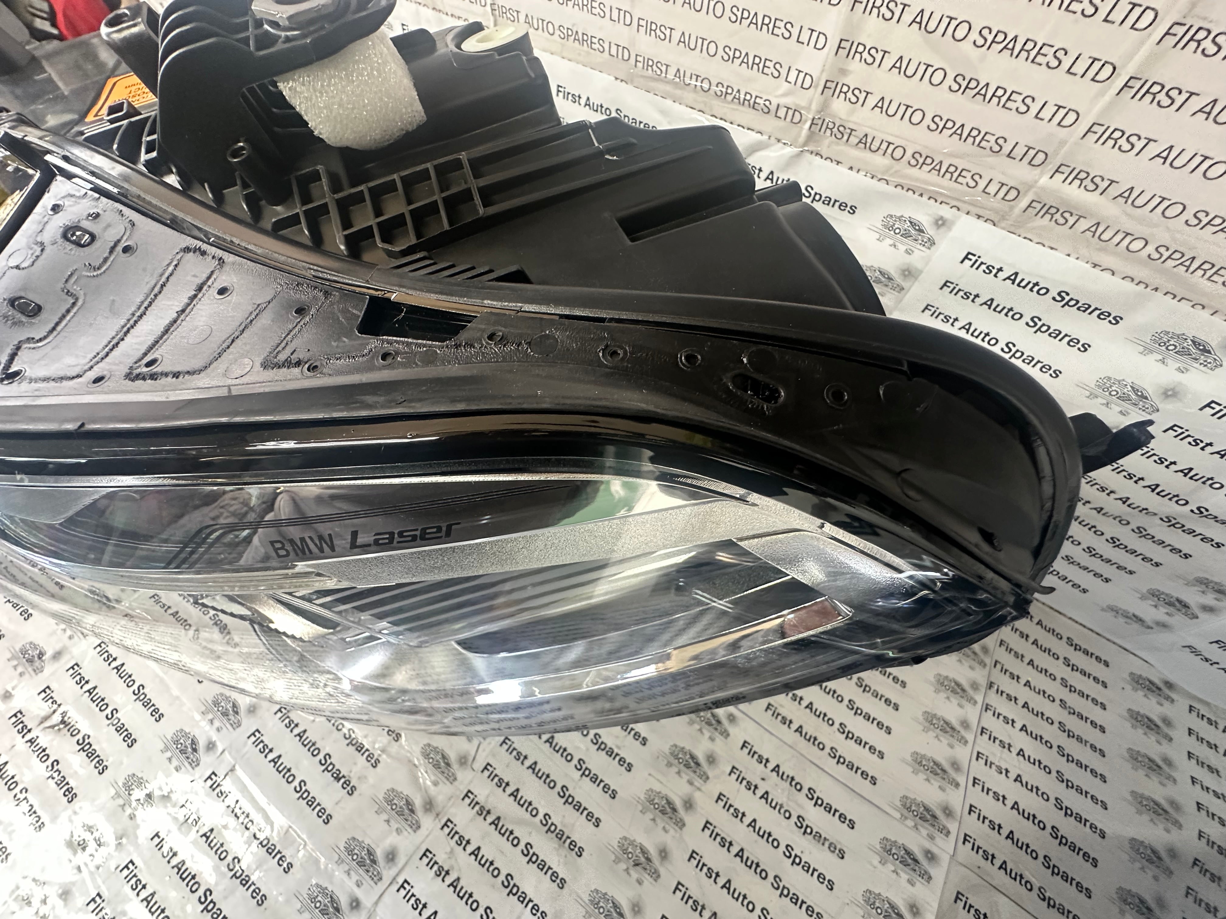 BMW X5 G05 / X6 06 Front Laser Left Headlight (5A279A7-01)