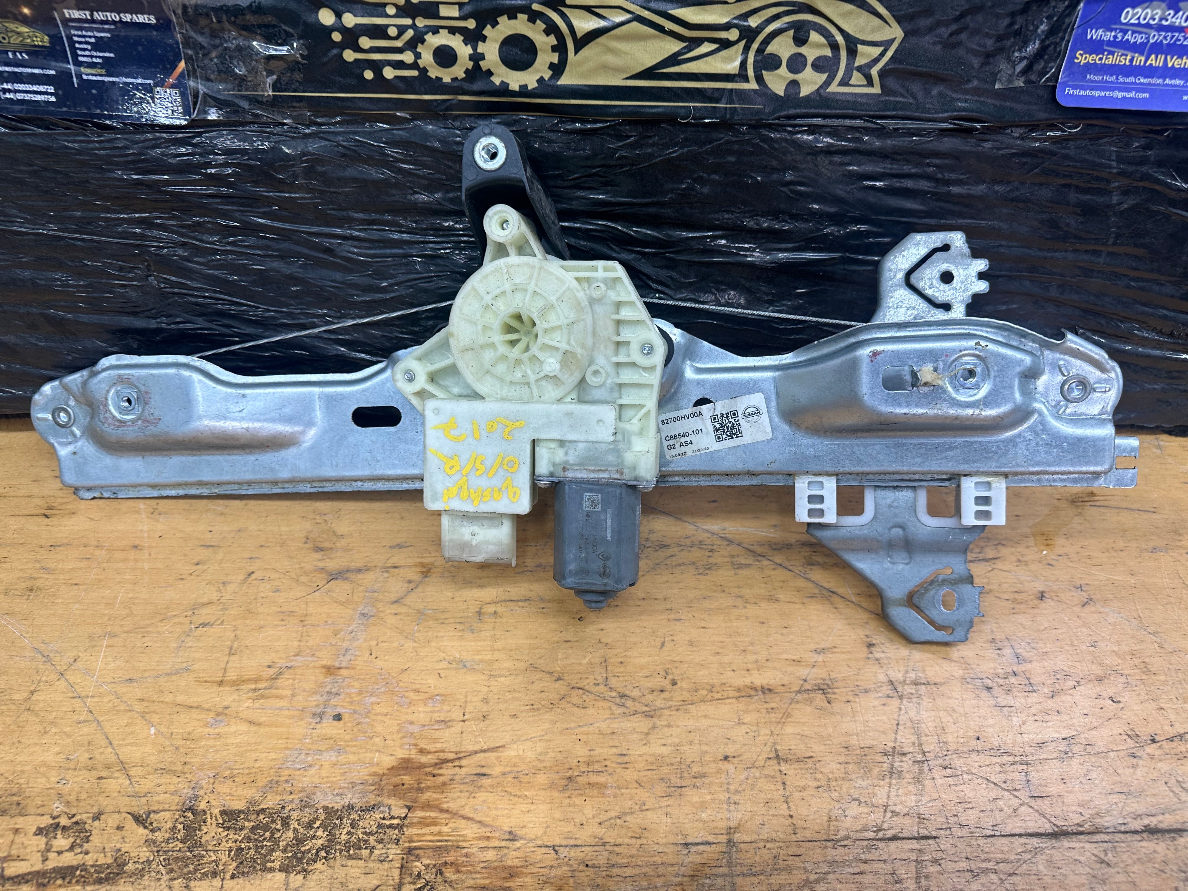 Nissan Qashqai J11 2014–21 Right Rear Window Regulator (82700HV00A) (C88540-101)