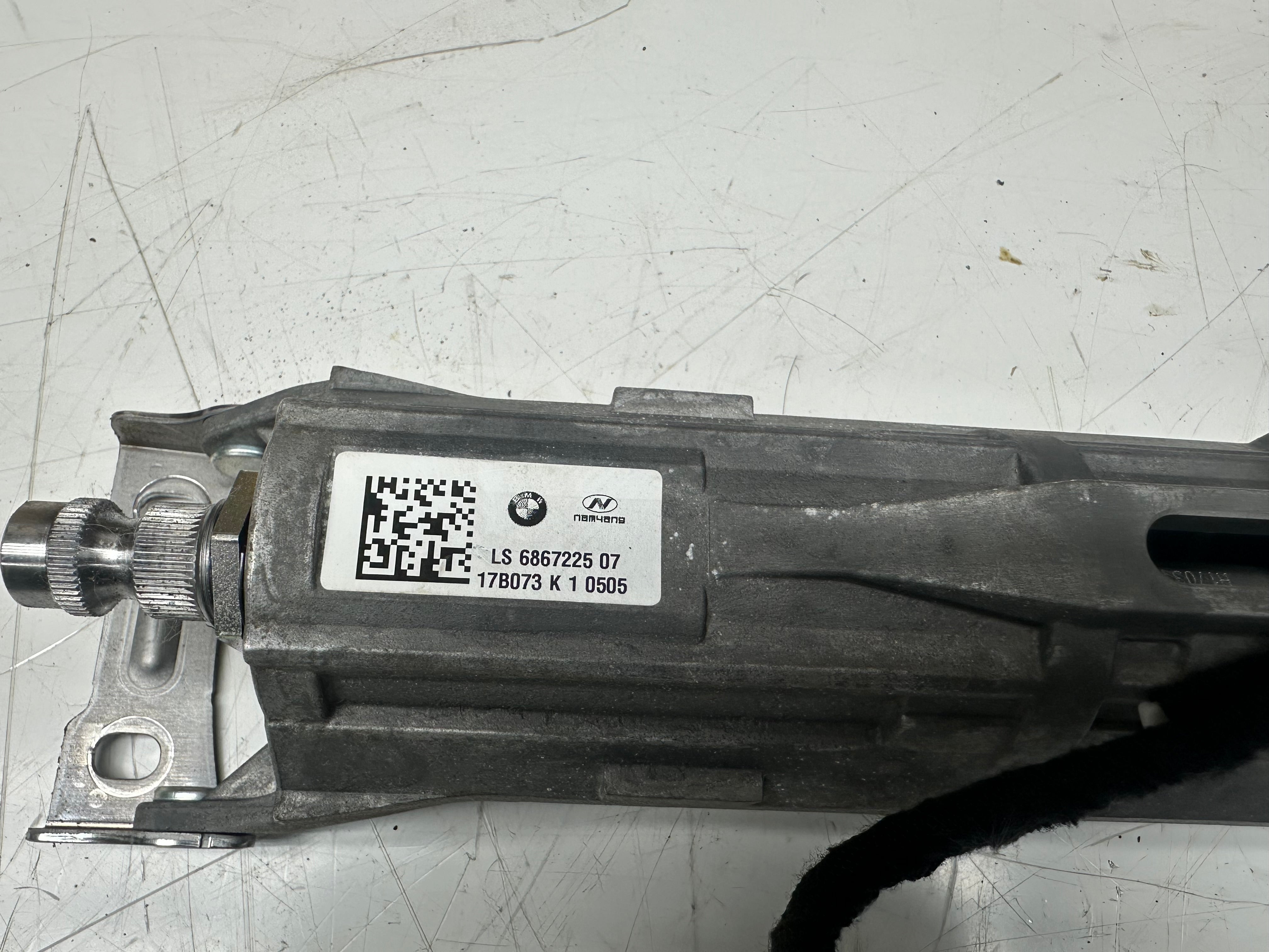 BMW 5 Series G30 Hybrid Steering Column (LS 6867225 07)