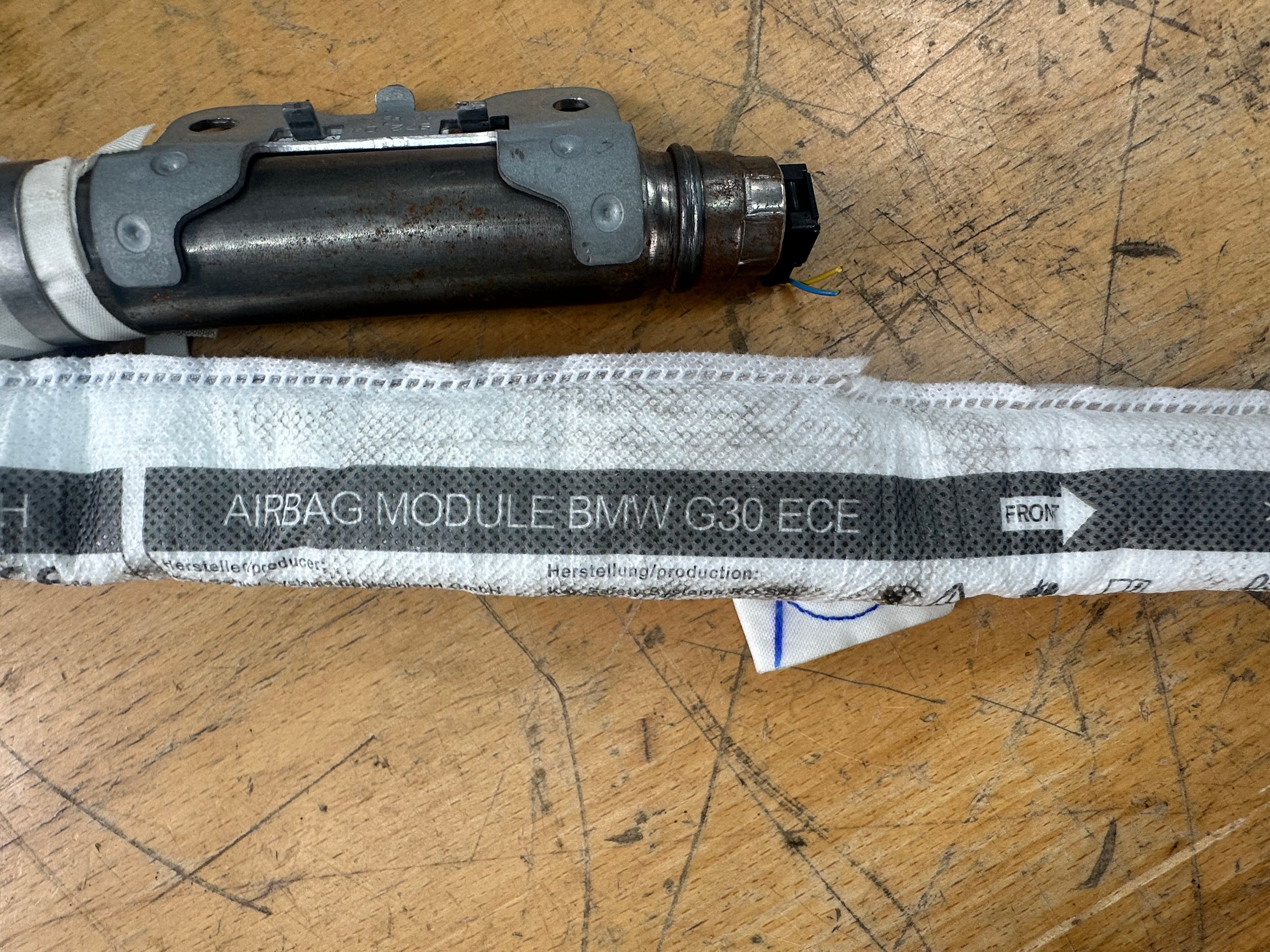 BMW 5 Series Left Roof Curtain Airbag (84737251713) (19B071105436) (0589-P1-000589)