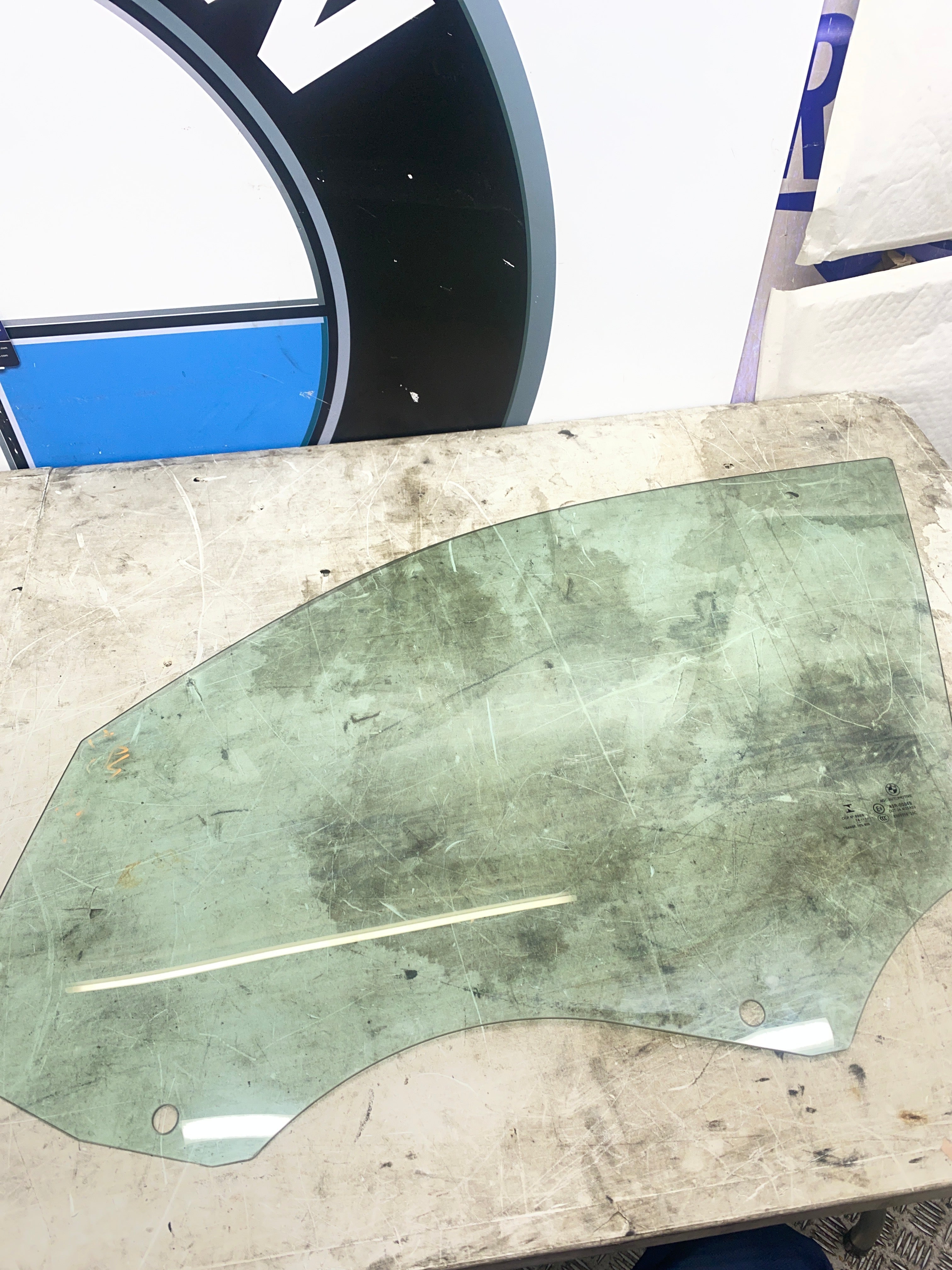 BMW X1 E84 Front Passenger Side Window Glass 2009–2015