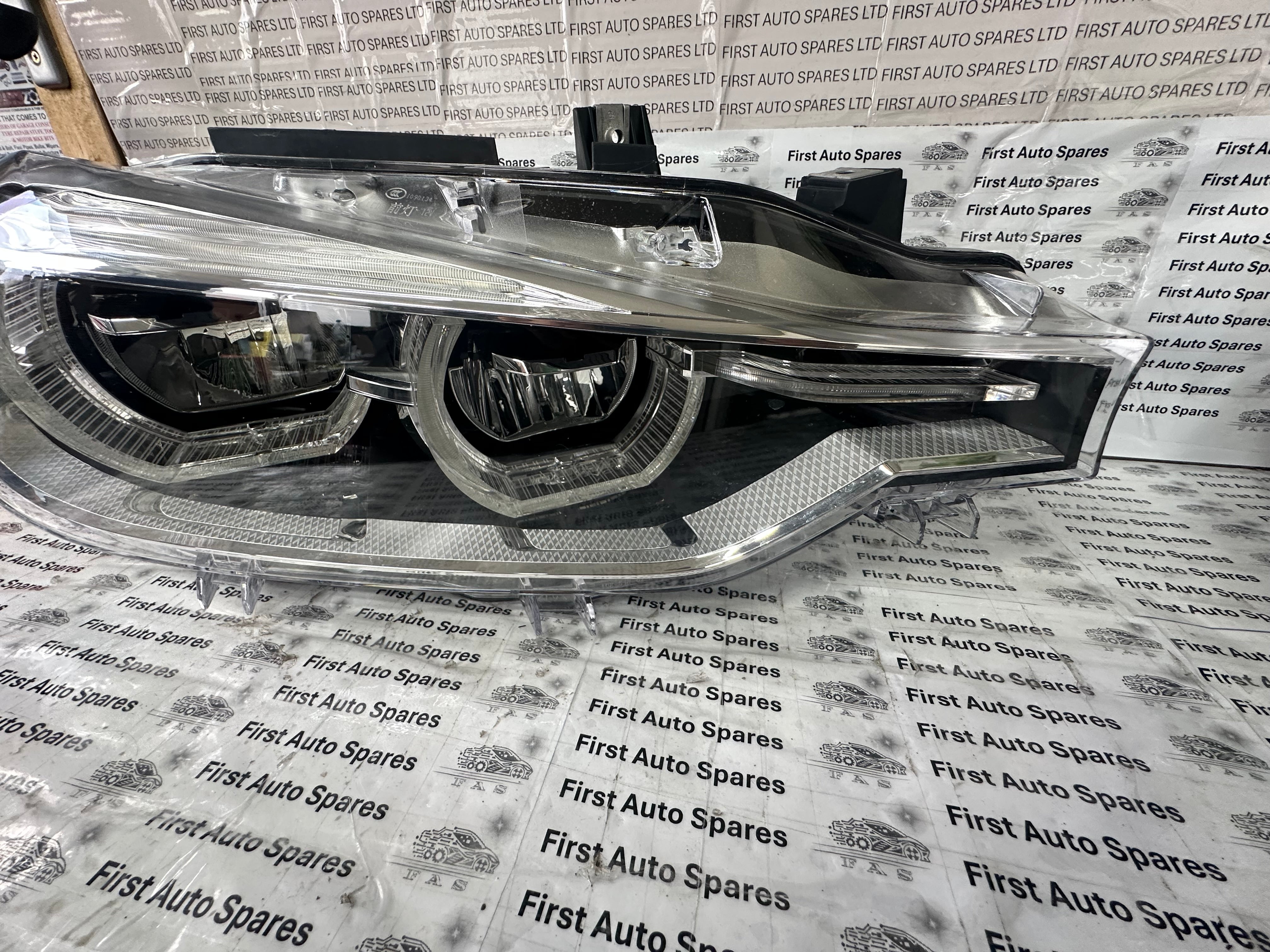 BMW 3 Series F30 F31 Right Headlight (7419634-01)