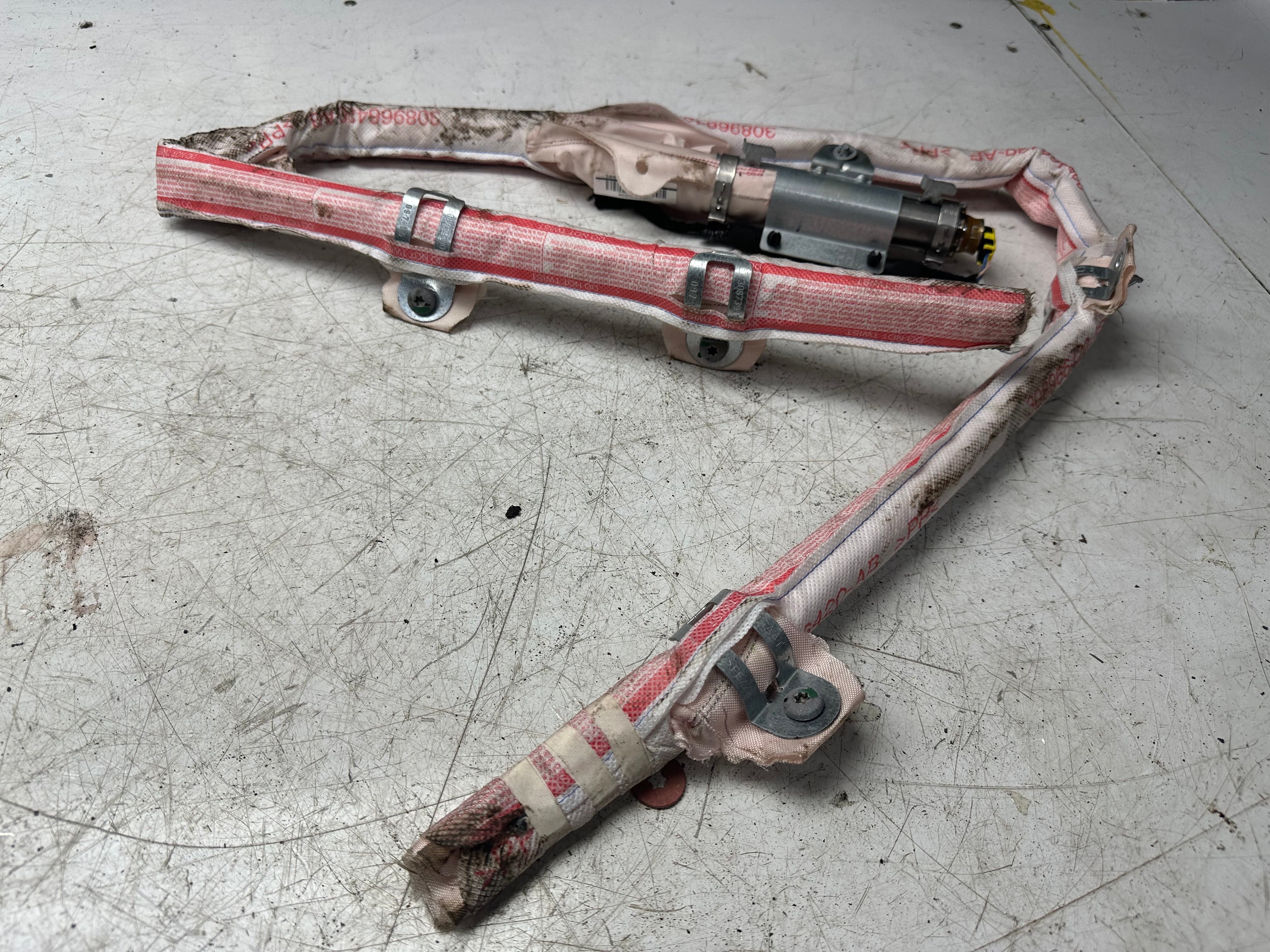 Jaguar XE / XF 2018 Left Roof Aiir bag Curtain (GX73-14K160-BB)