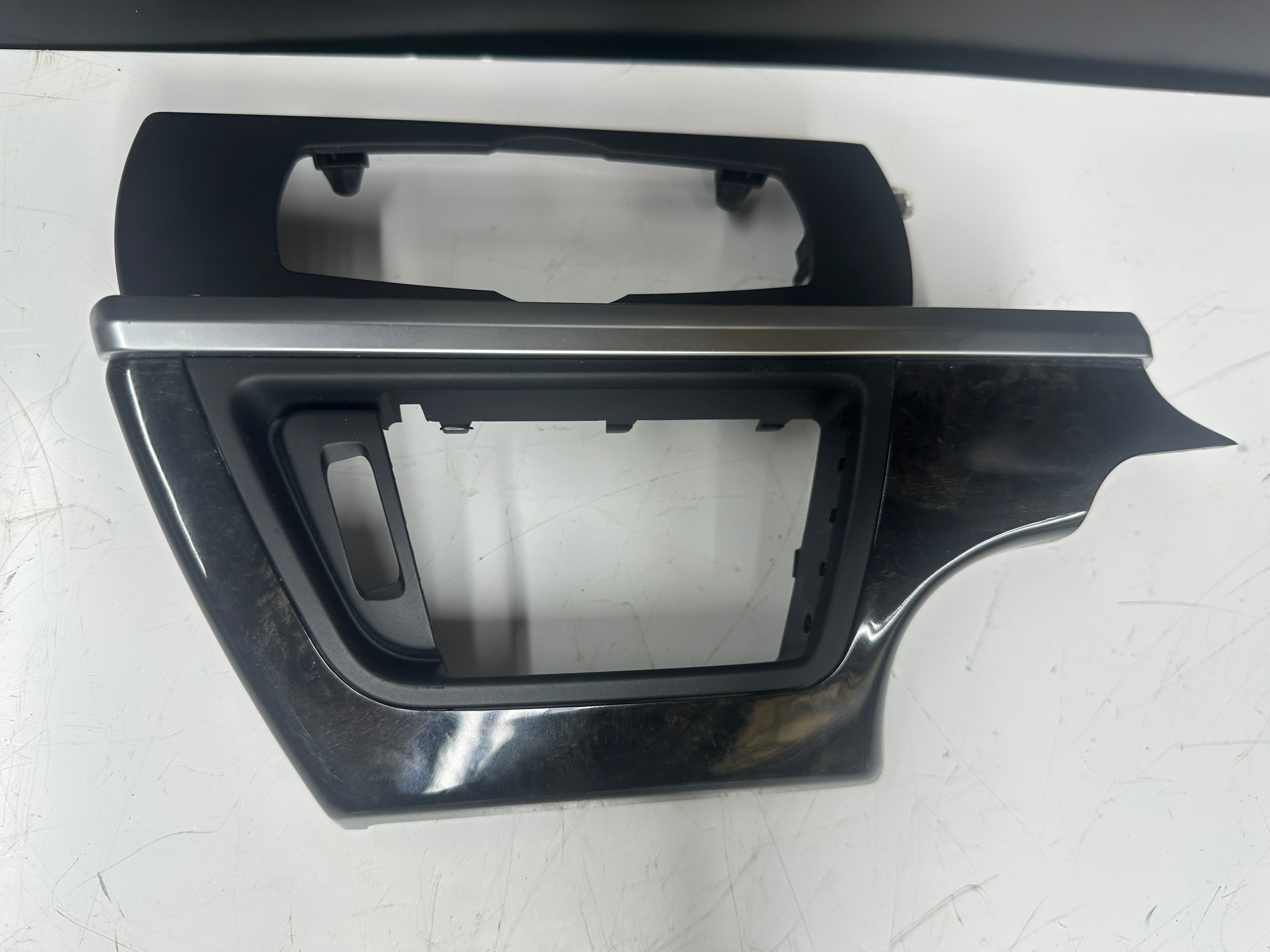 BMW 6 Series F06 Headlight Switch Trim Dashboard (9197516-02)