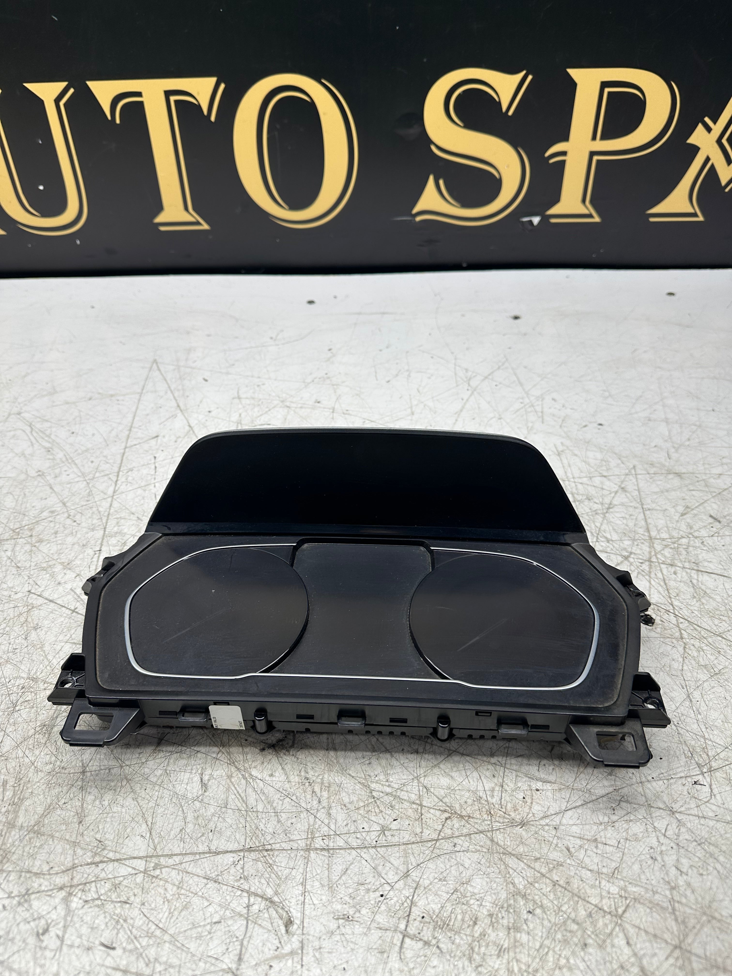 BMW 1 Series / 2 Series F40 F44 Instrument Cluster Speedometer – 8709764