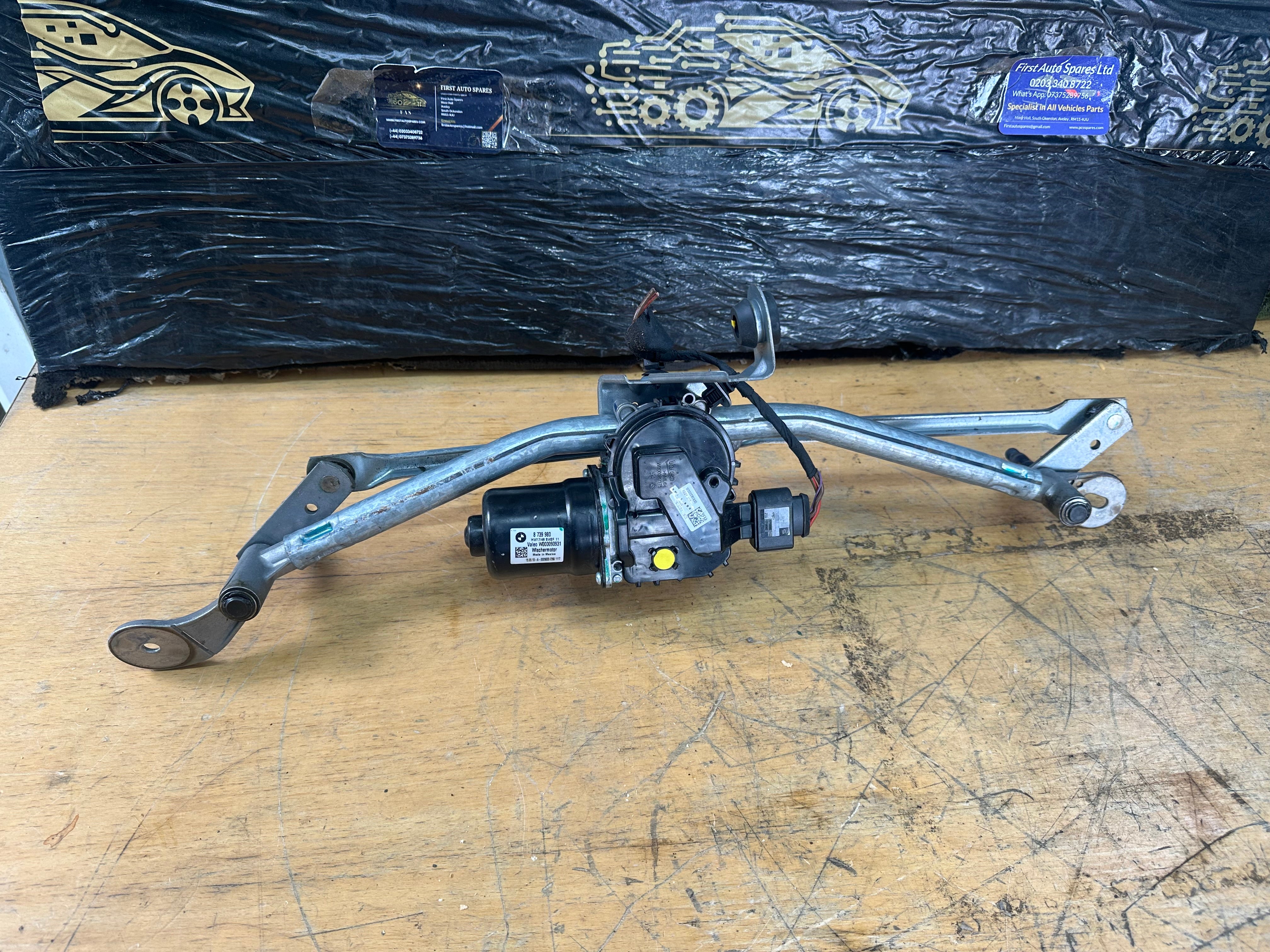 BMW X5 G05 / X6 G06 2019 Front Window Motor Regulator & Linkage (8739980)