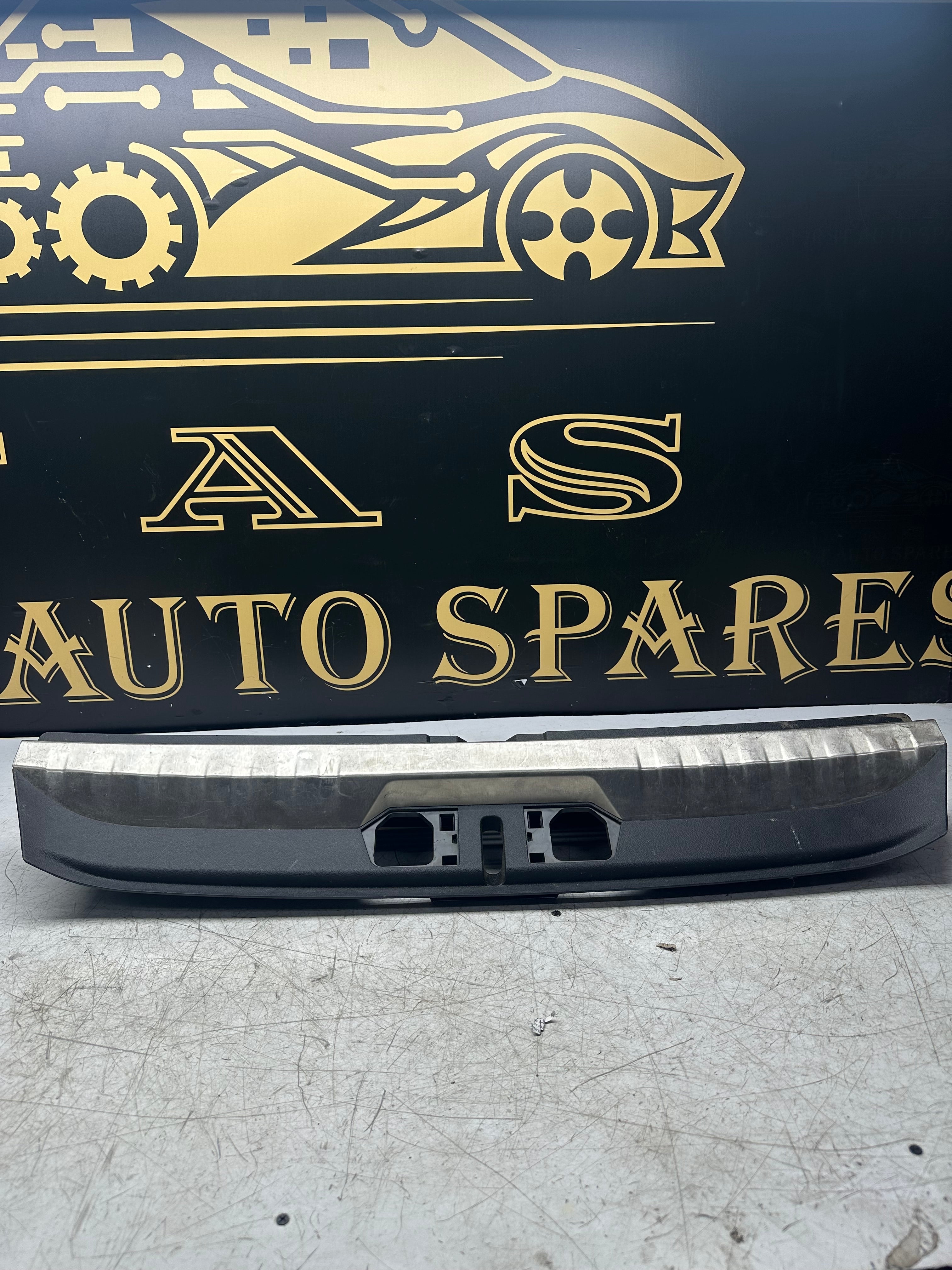 BMW 3 Series G21 Estate Boot Lock Cover Trim Panel 7940931 – 2019–2025