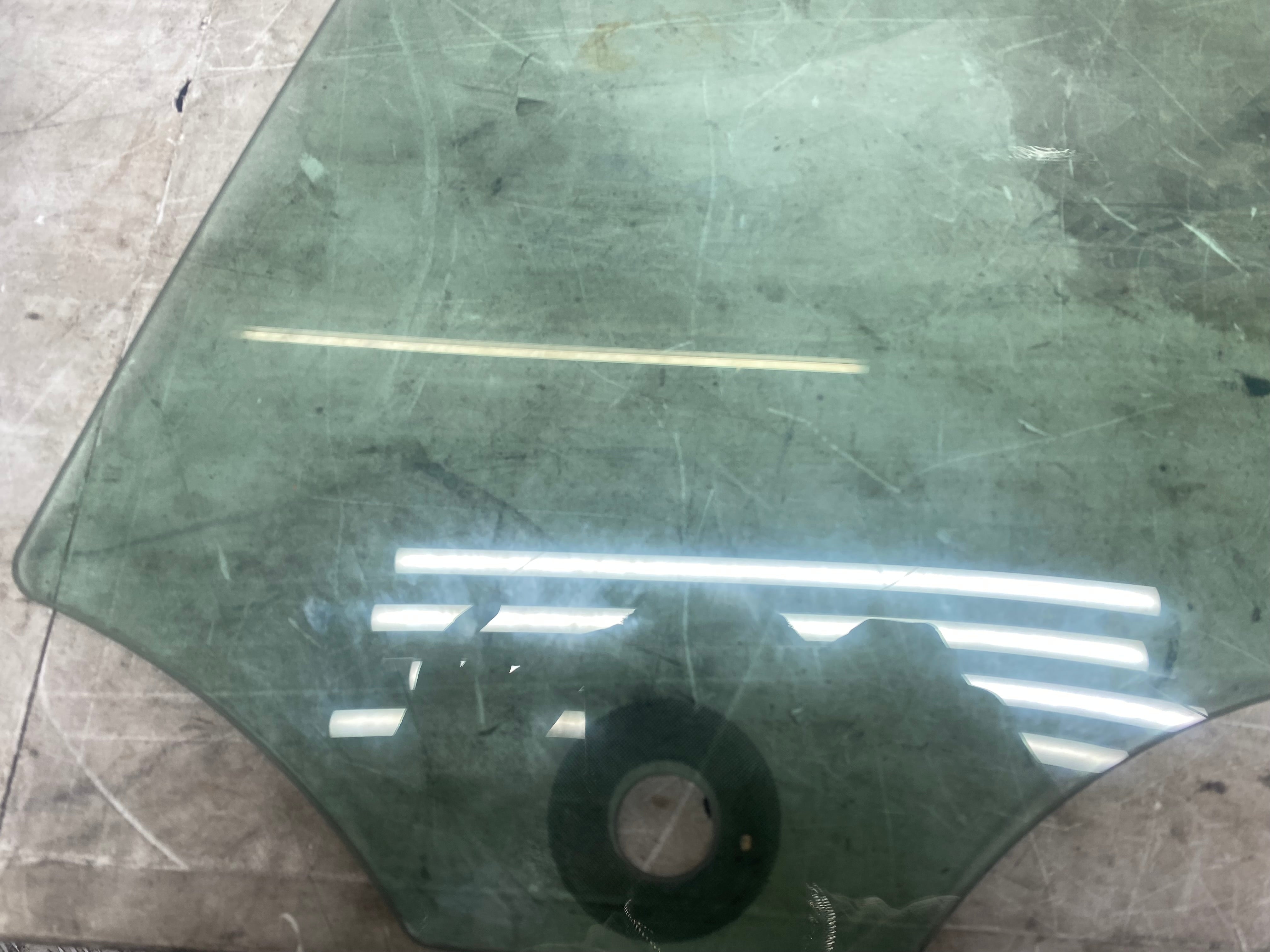 BMW 2 Series F23 Front Passenger Side Window Glass 2014–2019