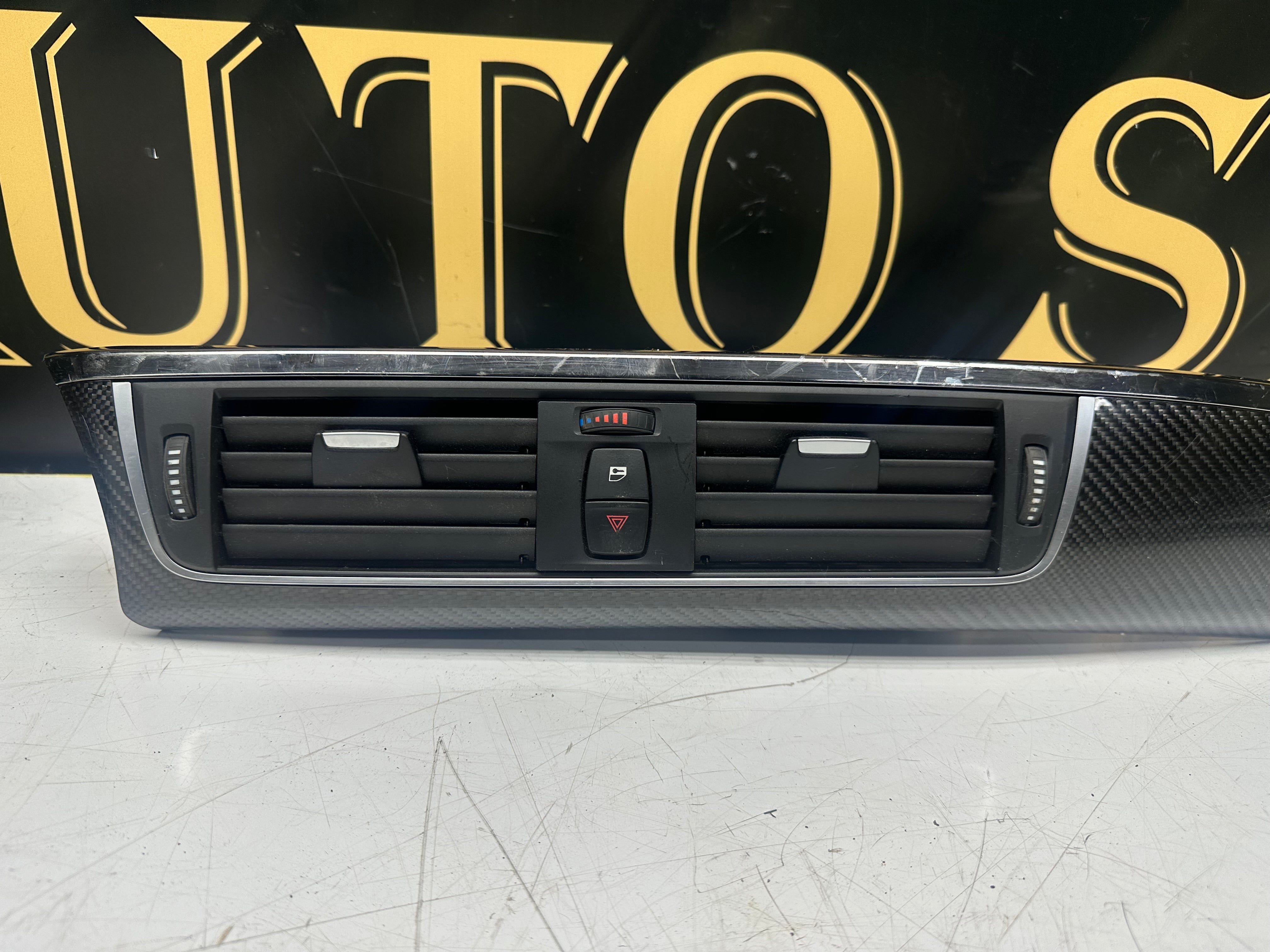 BMW X4 2014–20 Center Carbon Interior Trim & Air Vents/Grilles (8068610-04)