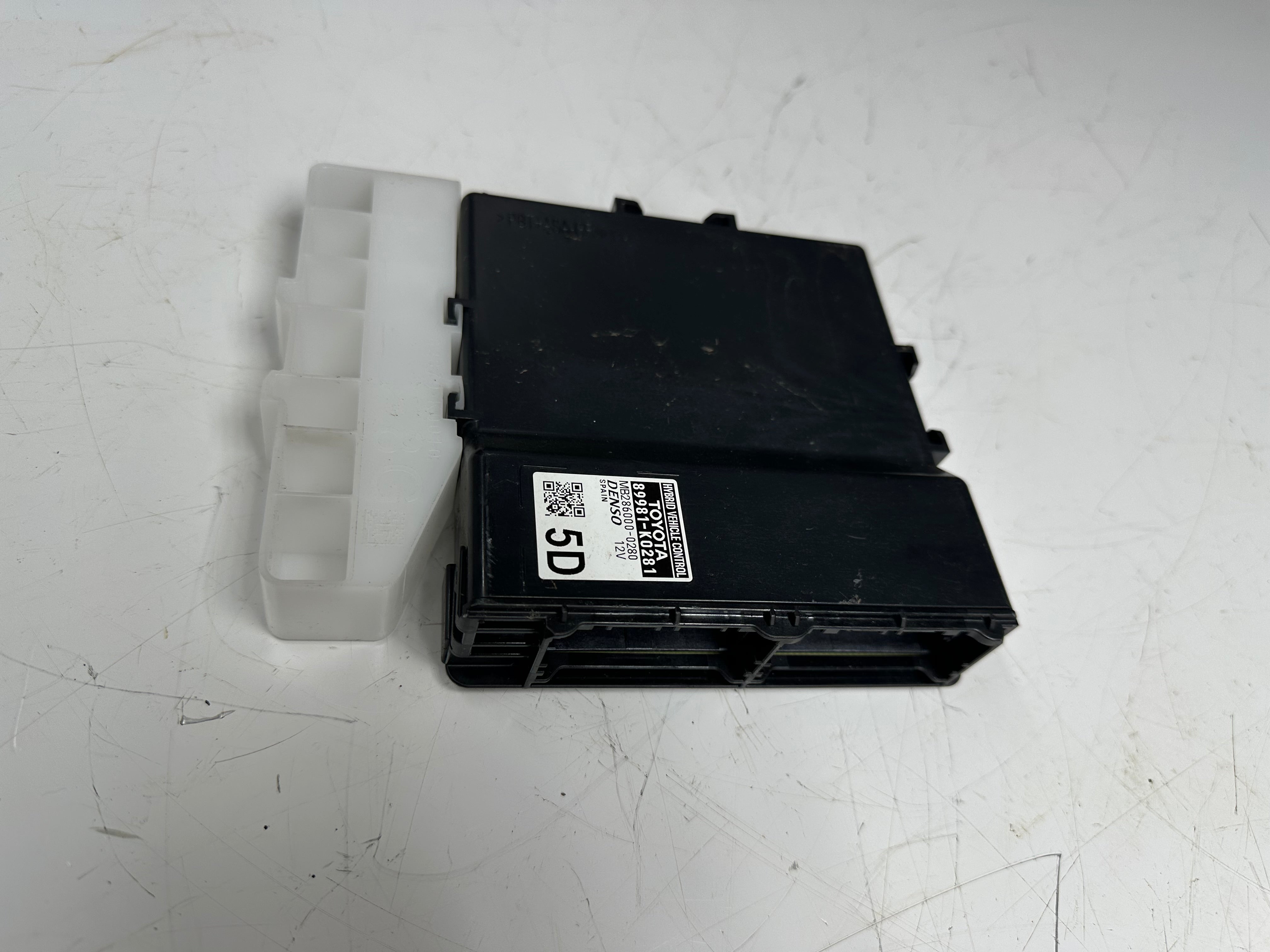 Toyota Yaris P21 Hybrid Control Unit / Module (89981-K0281) (MB286000-0280)