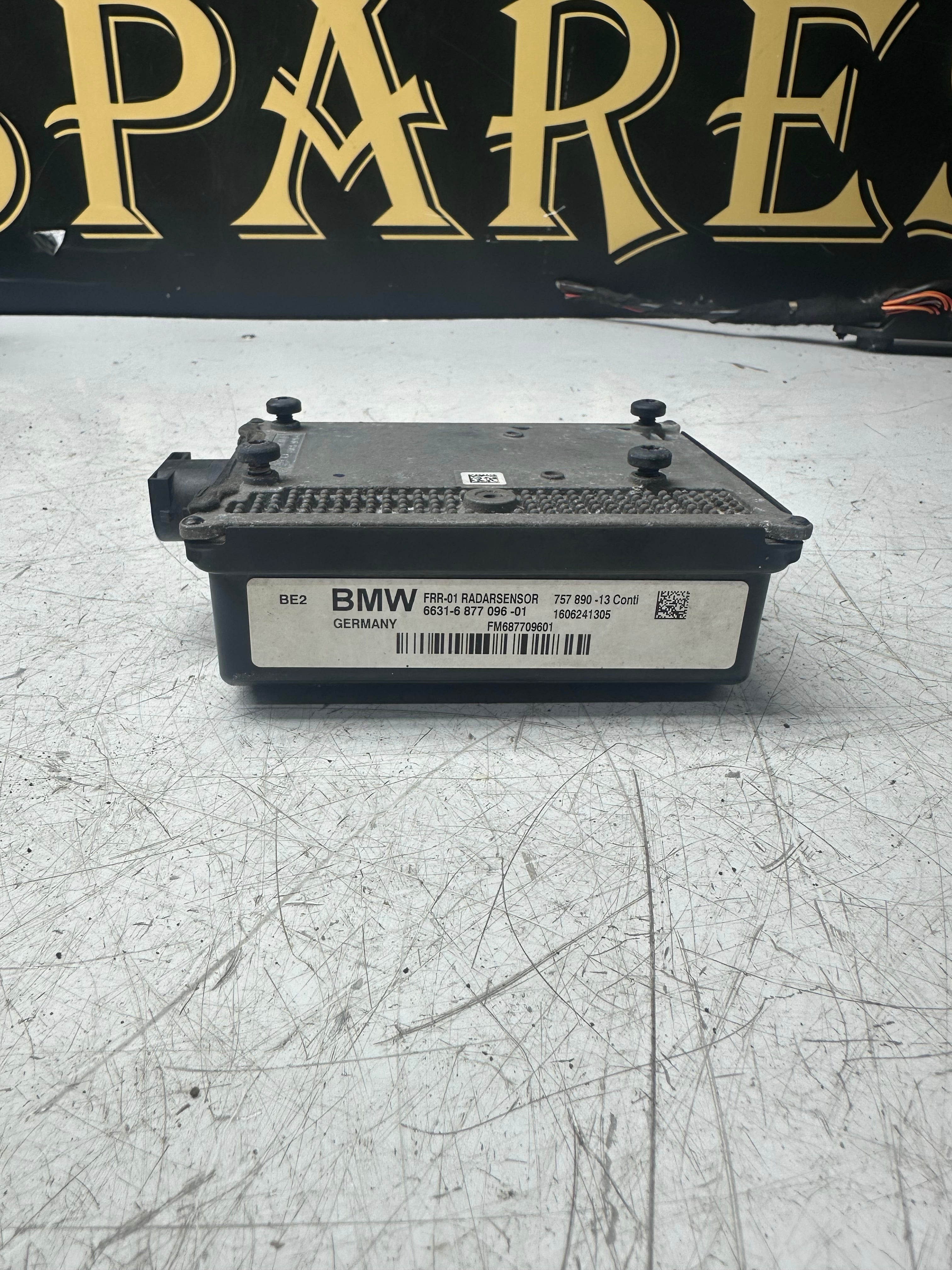 BMW X5 F15 / X6 F16 ACC Radar Sensor FRR-01 6868707 – 2014–2018