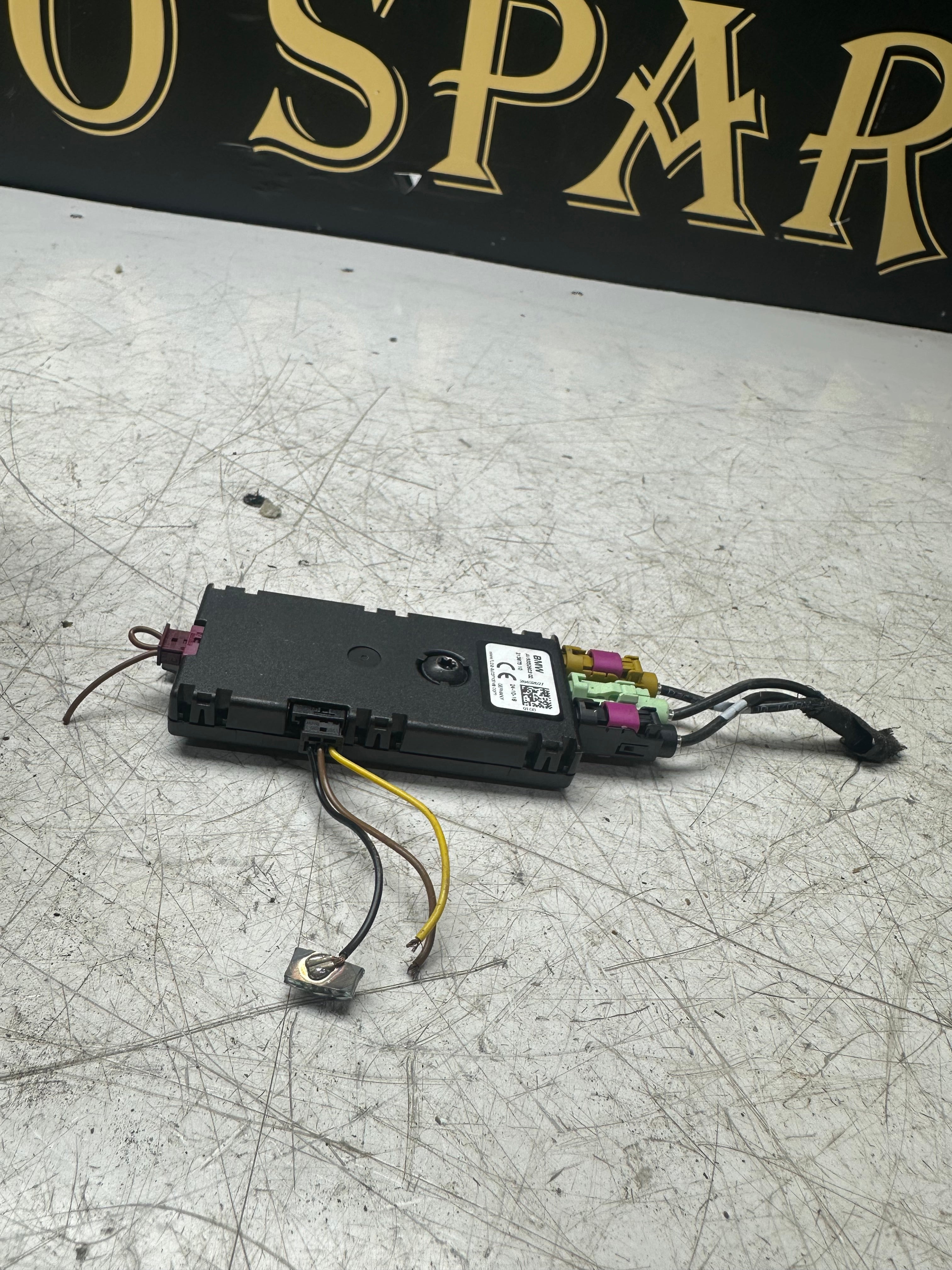 BMW 2 Series Gran Tourer F46 Radio Antenna Amplifier 9352603-02