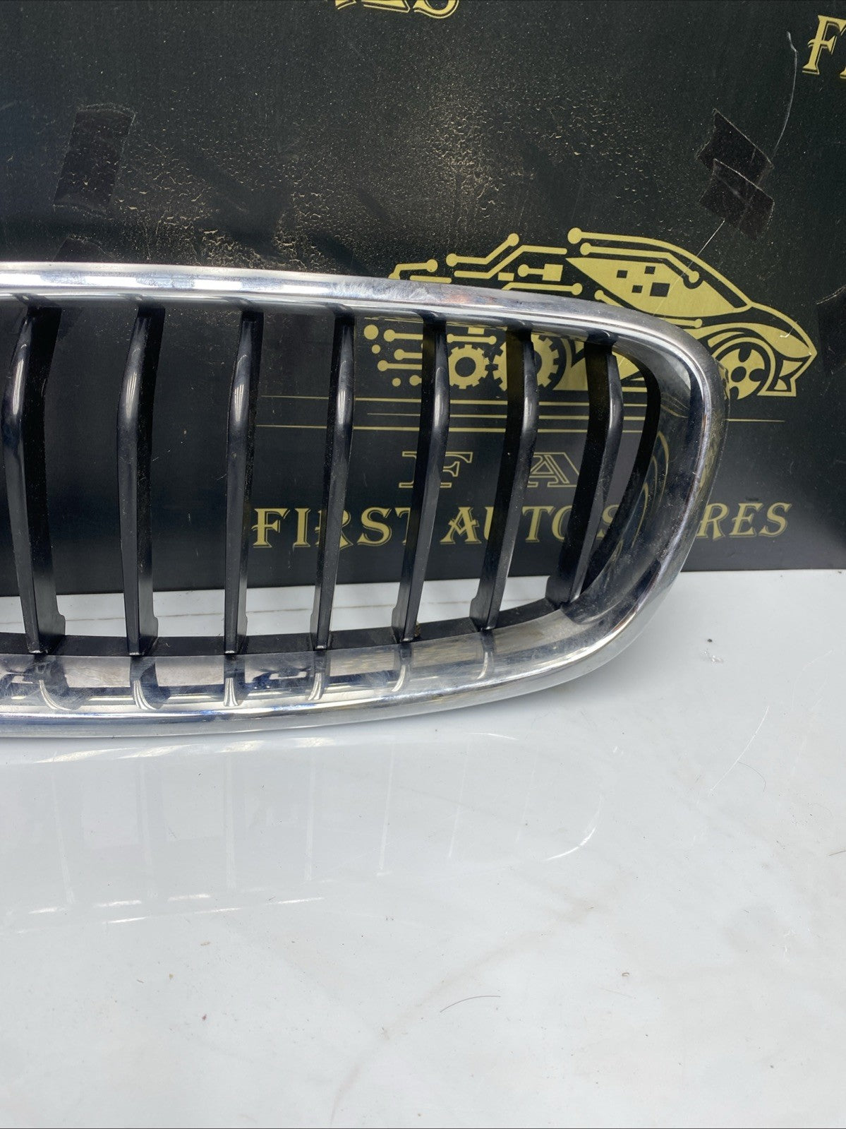 BMW 3-Series Bumper Grill Front Upper Grill F30/F31 2012-2018 18801310