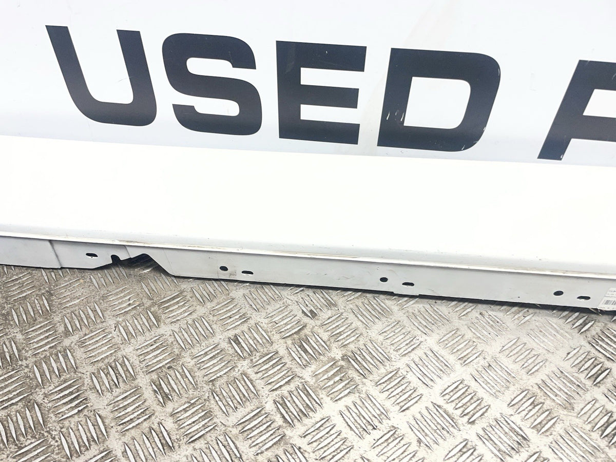 BMW Side Skirt Sill Cover F20 1 SERIES 5dr SE O/S Drivers Right 51777293553