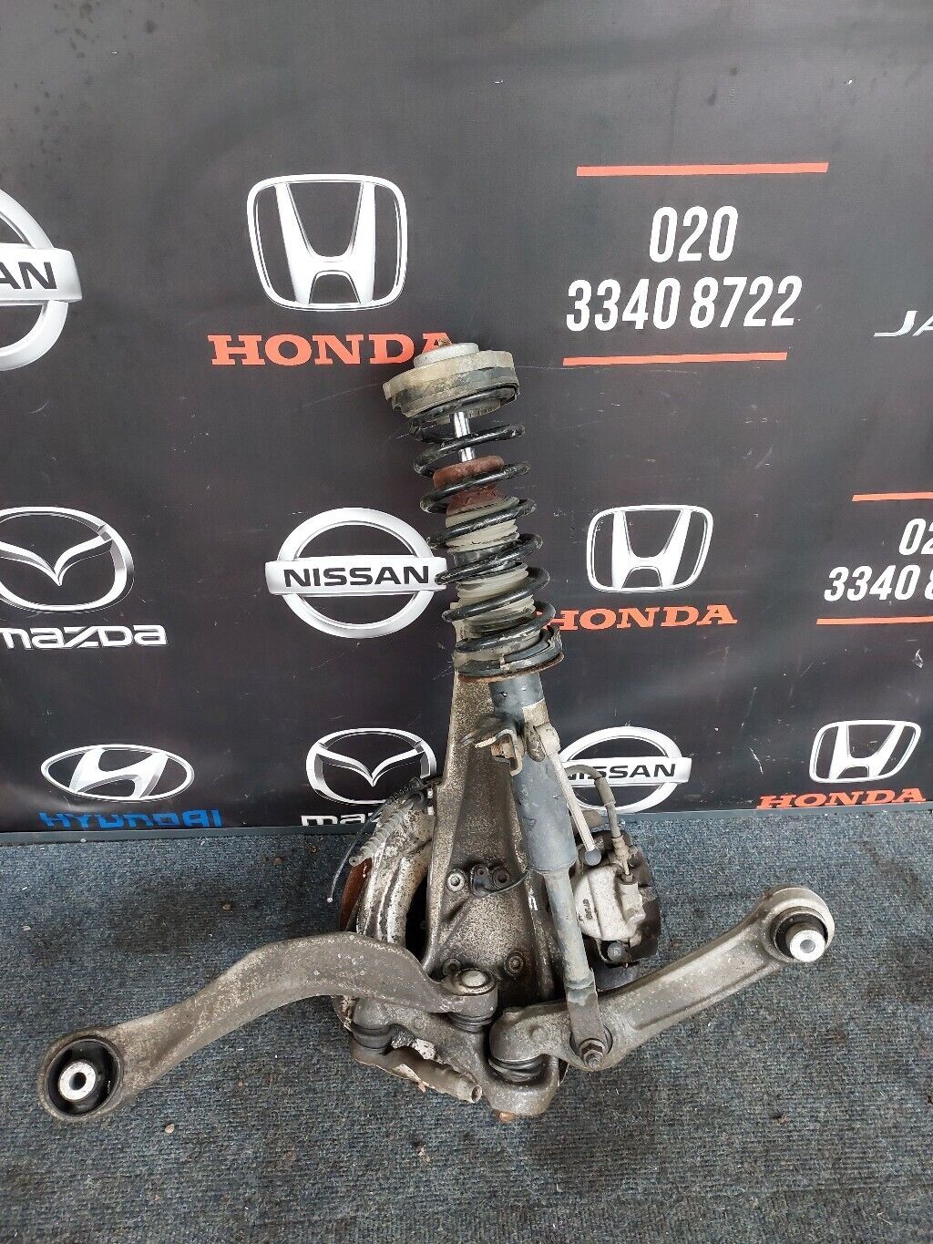 BMW 5 SERIES F10 2012 O/S FRONT SUSPENSION LEG COMPLETE RH