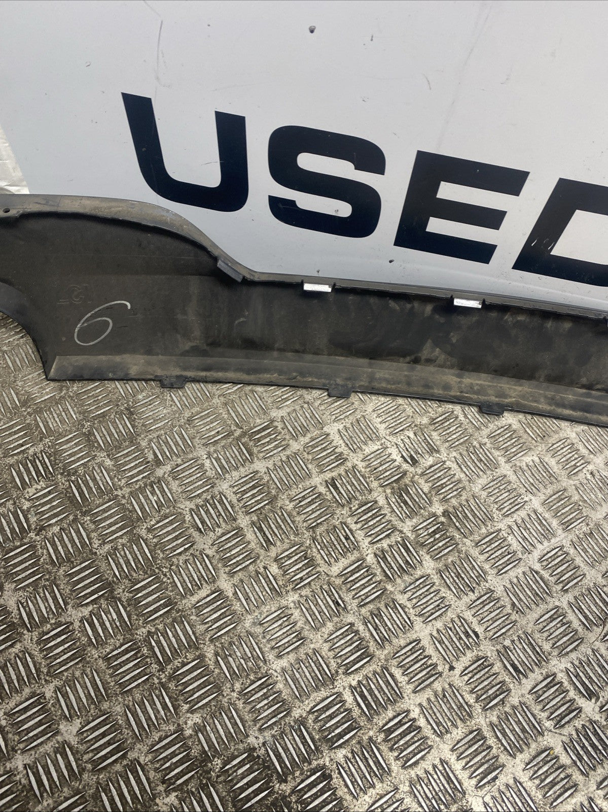 BMW F12 F13 F06 6 SERIES 640I 640D M SPORT REAR BUMPER DIFFUSER OEM EXHAUST TIPS