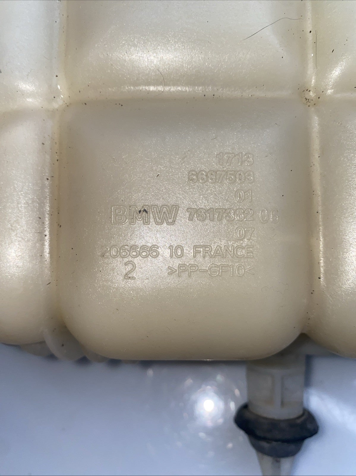 BMW 2 SERIES F45 F46 1.5 DIESEL B37 EXPANSION TANK OVERFLOW BOTTLE 8687503