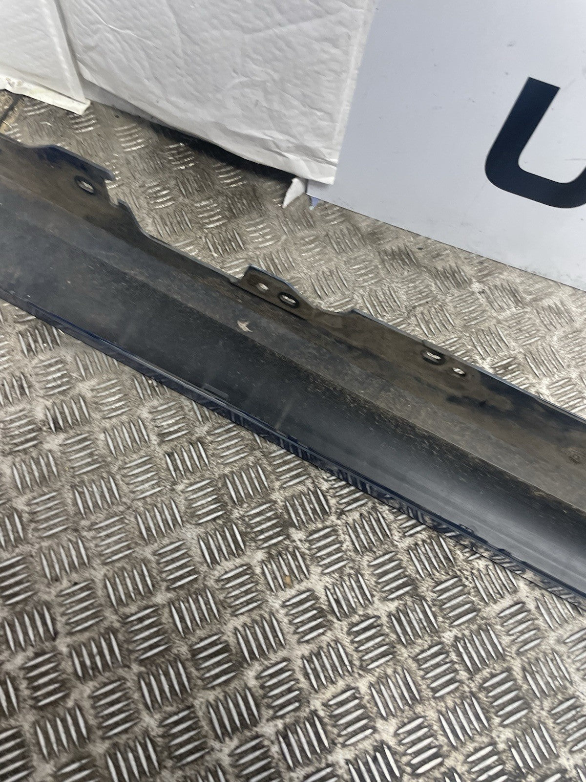 BMW 1 SERIES SIDE SKIRT PASSENGER LEFT M SPORT F21 2011-2019 3DR