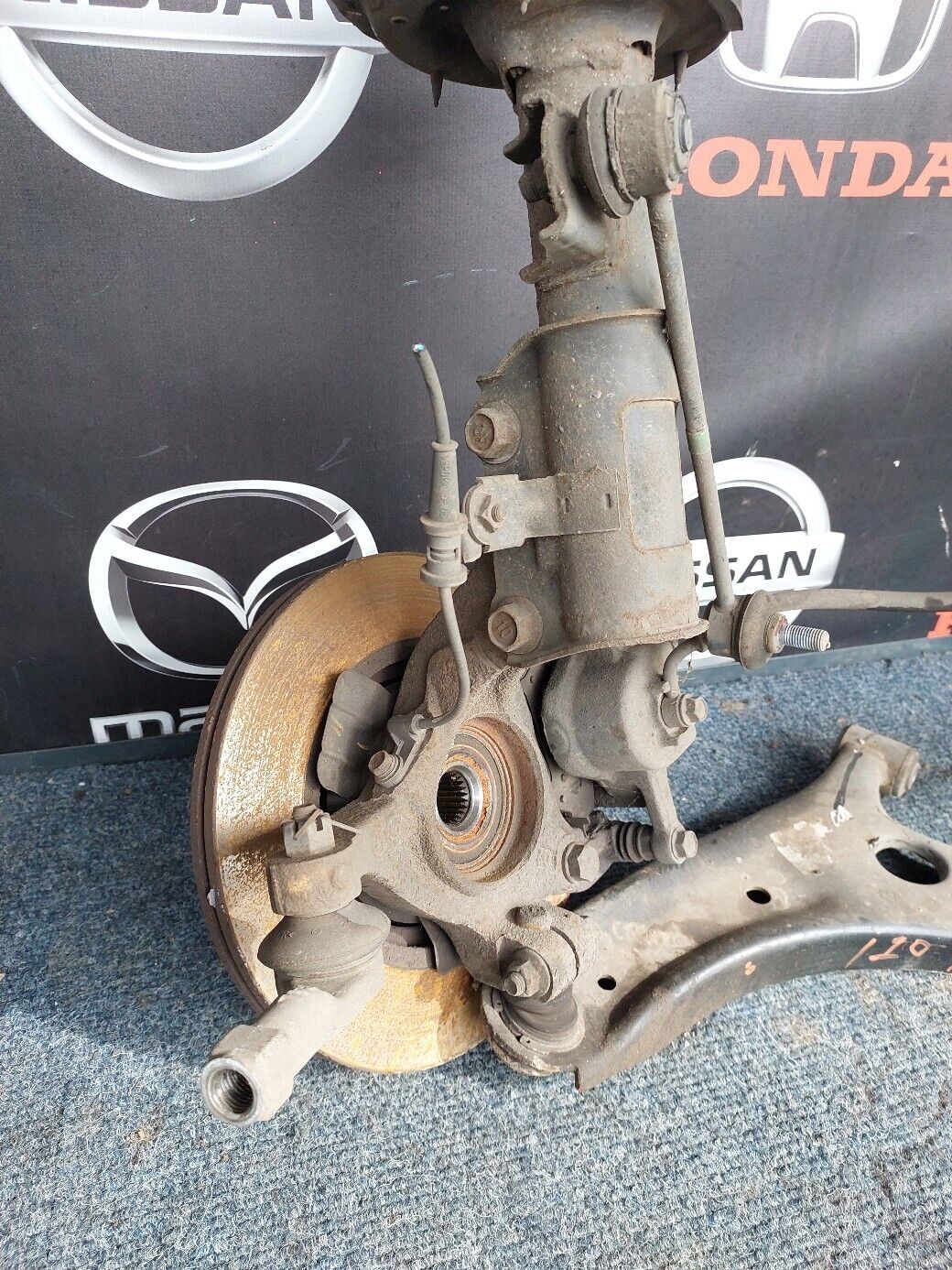 HYUNDAI i10 2016 N/S FRONT COMPLETE SUSPENSION LH