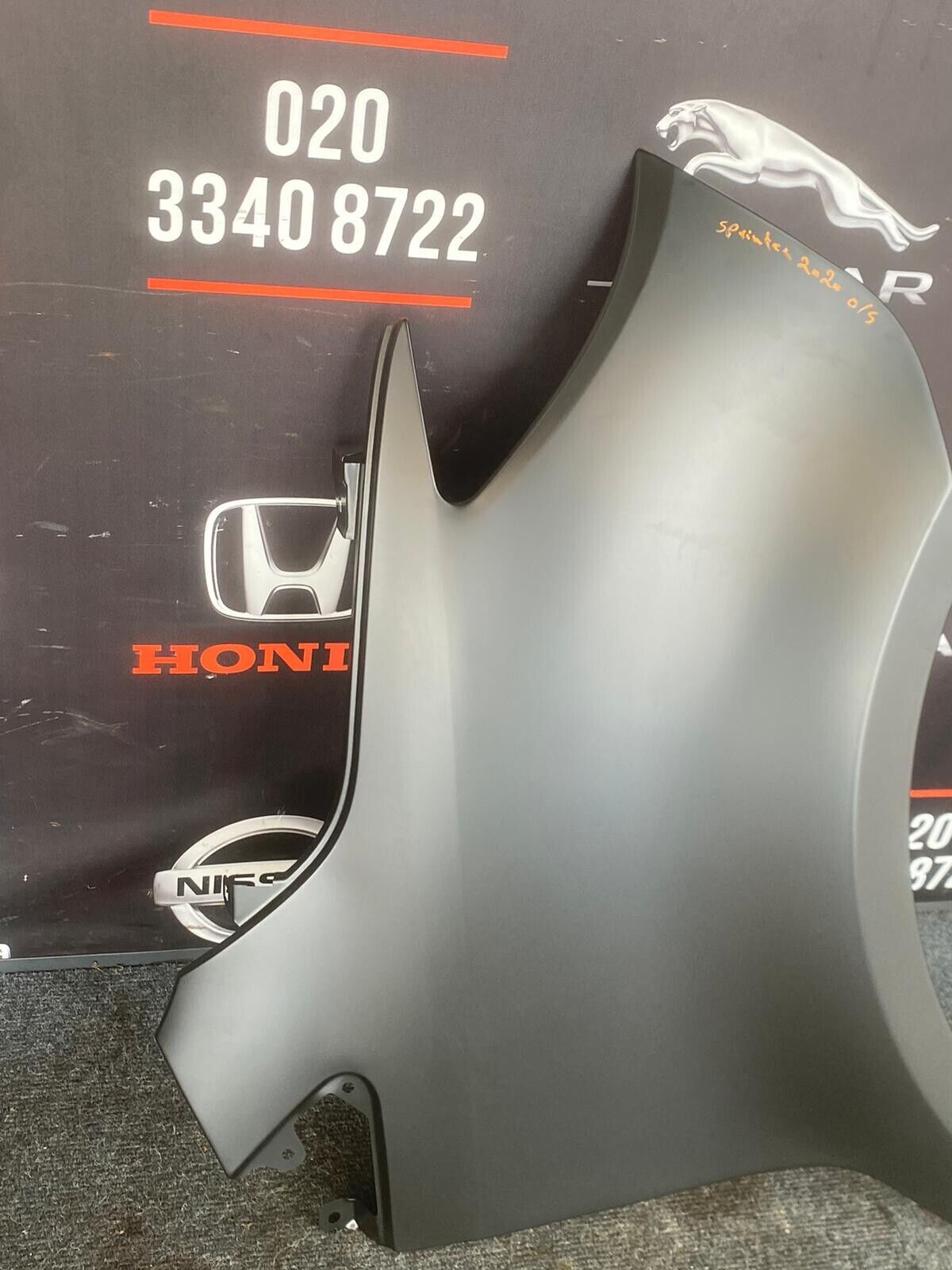 MERCEDES SPRINTER VAN 2020 O/S RIGHT WING FENDER