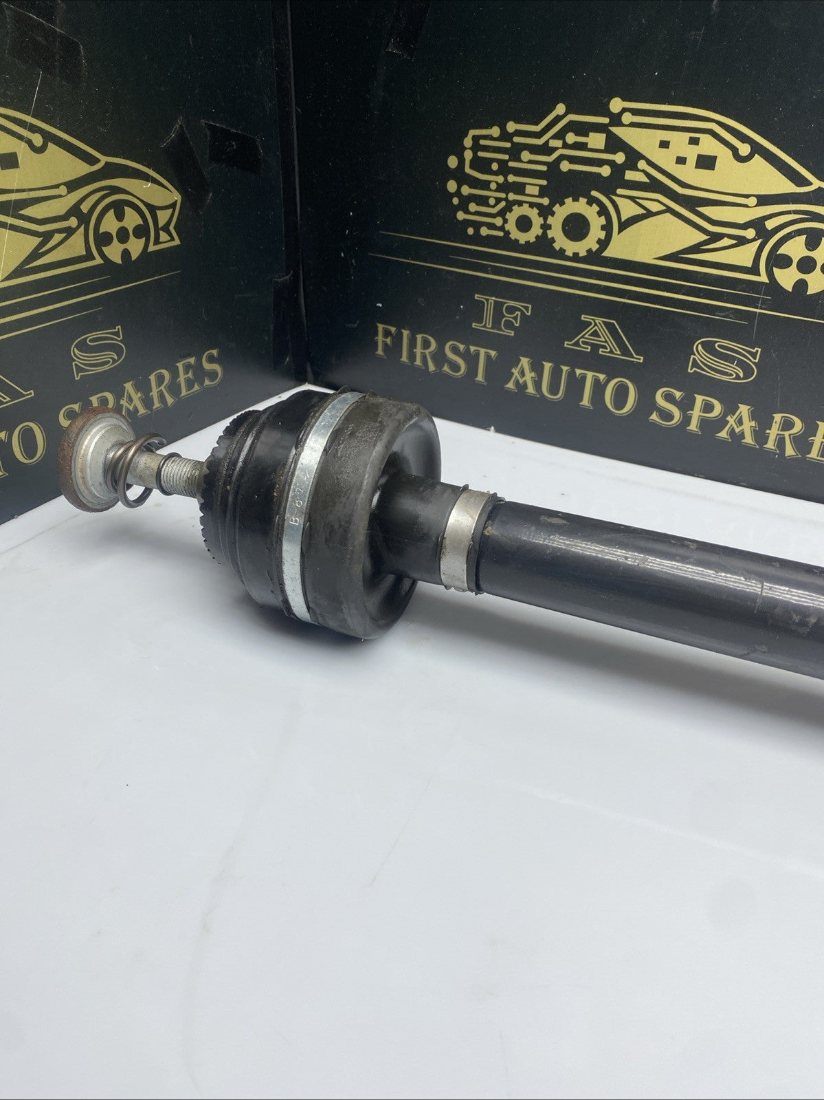 BMW 5 SERIES DRIVESHAFT LEFT 2.0 PETROL AUTOMATIC 8686241 G30 2017 - 2023