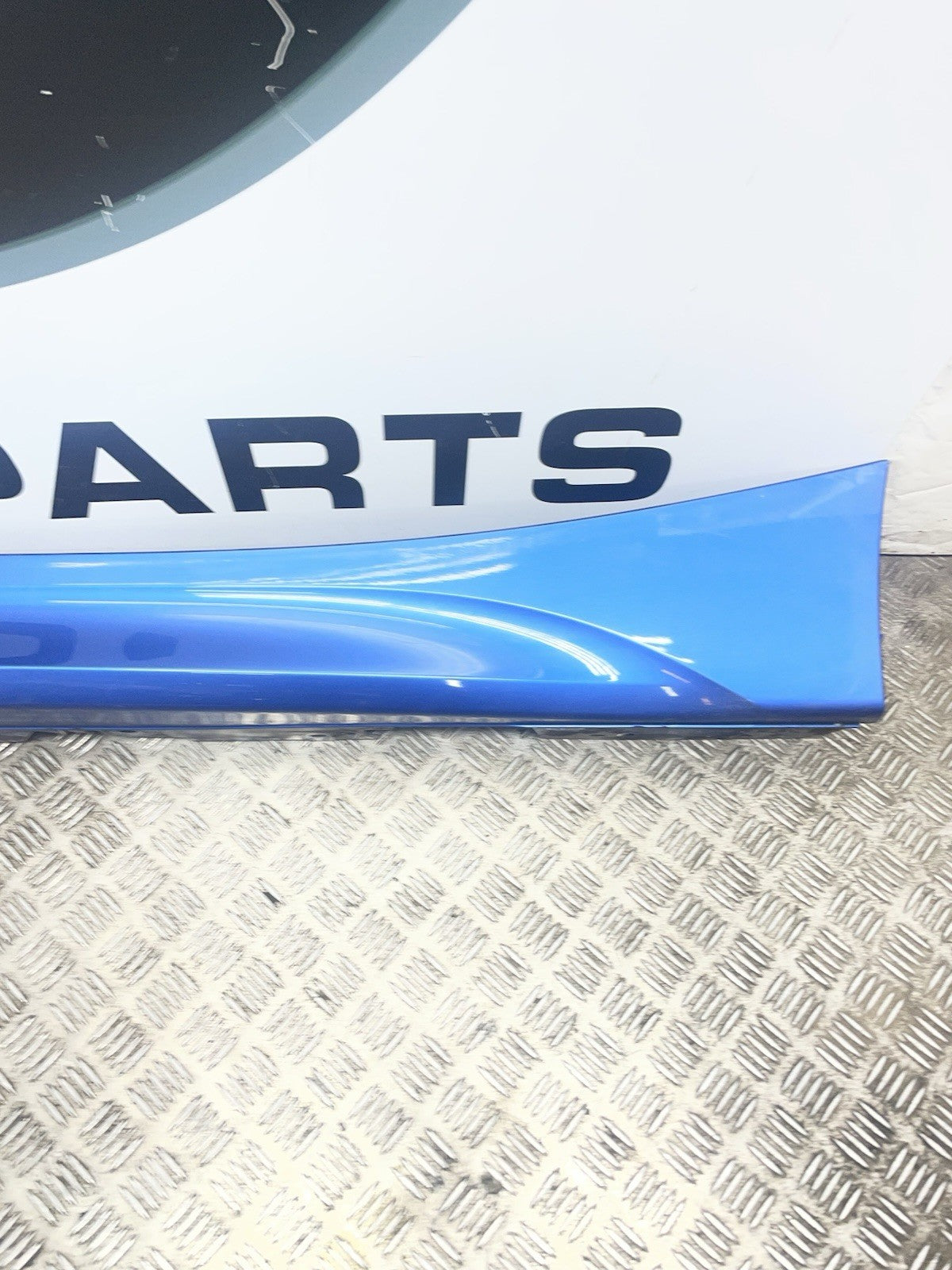 BMW 1 SERIES SIDE SKIRT PASSENGER LEFT M SPORT F21 2011-2019 3DR