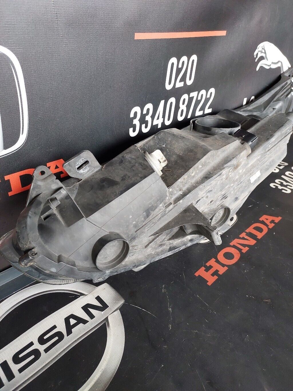 FORD FIESTA 2013 O/S FRONT HEADLIGHT RH