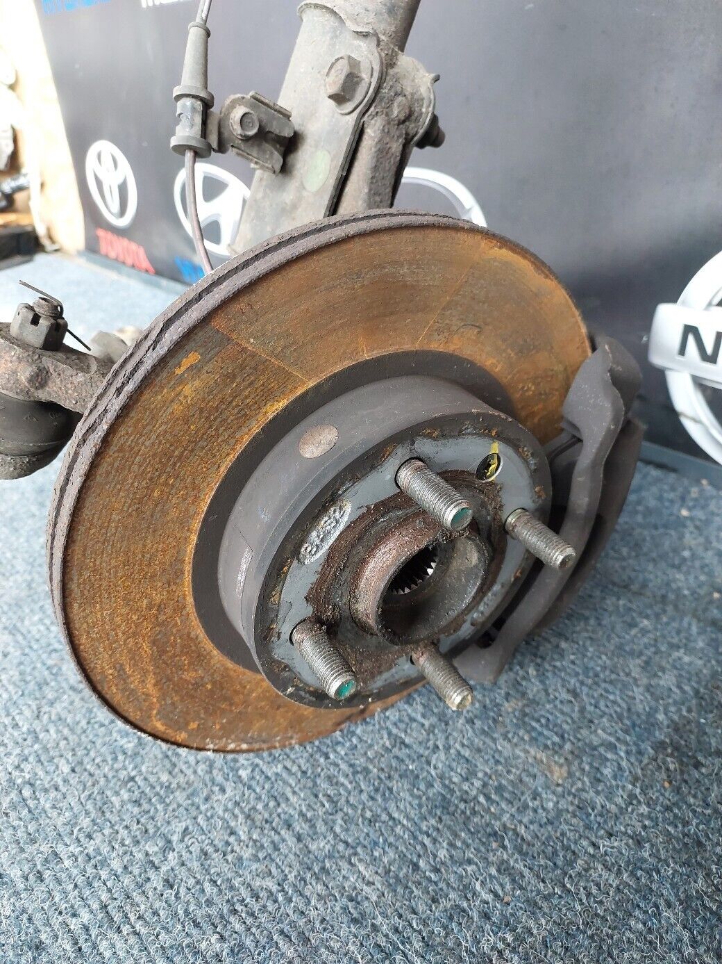 HYUNDAI i10 2016 O/S FRONT COMPLETE SUSPENSION LEG RH