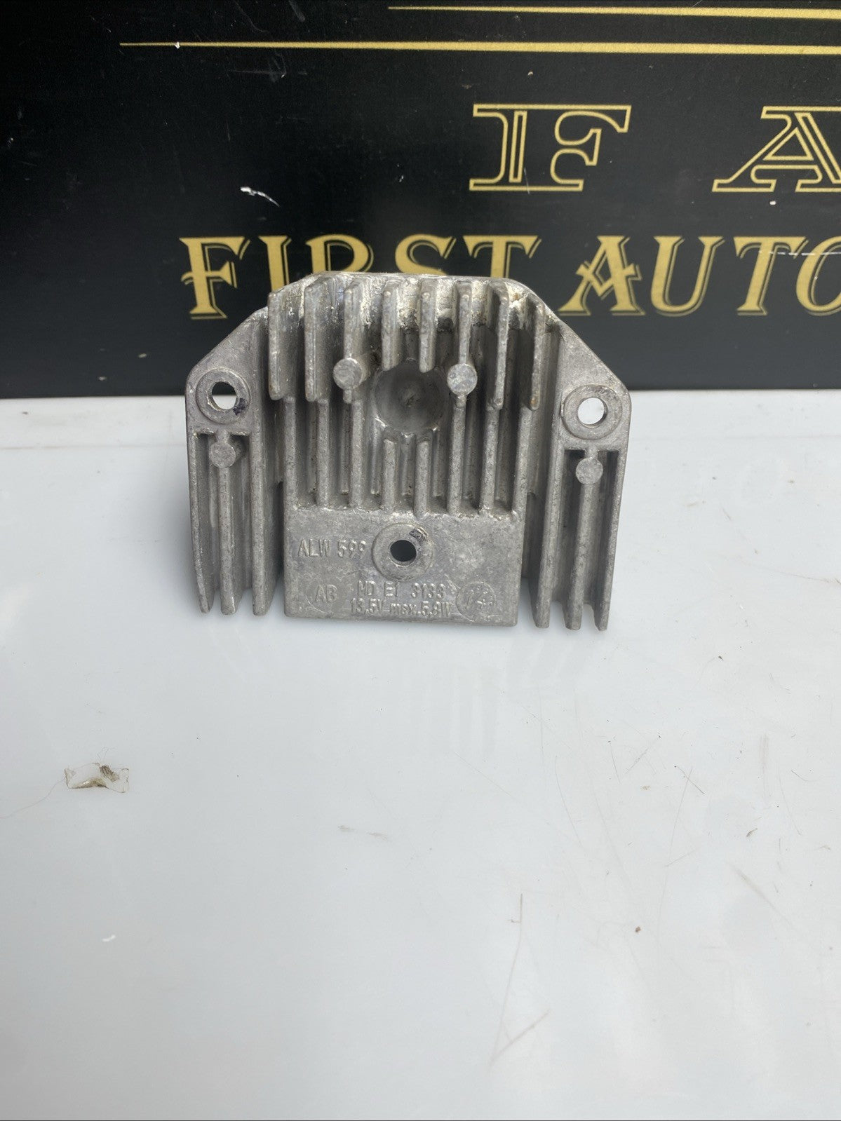 BMW 1 Series F20 Front Right Headlight Control Module - 178422-00