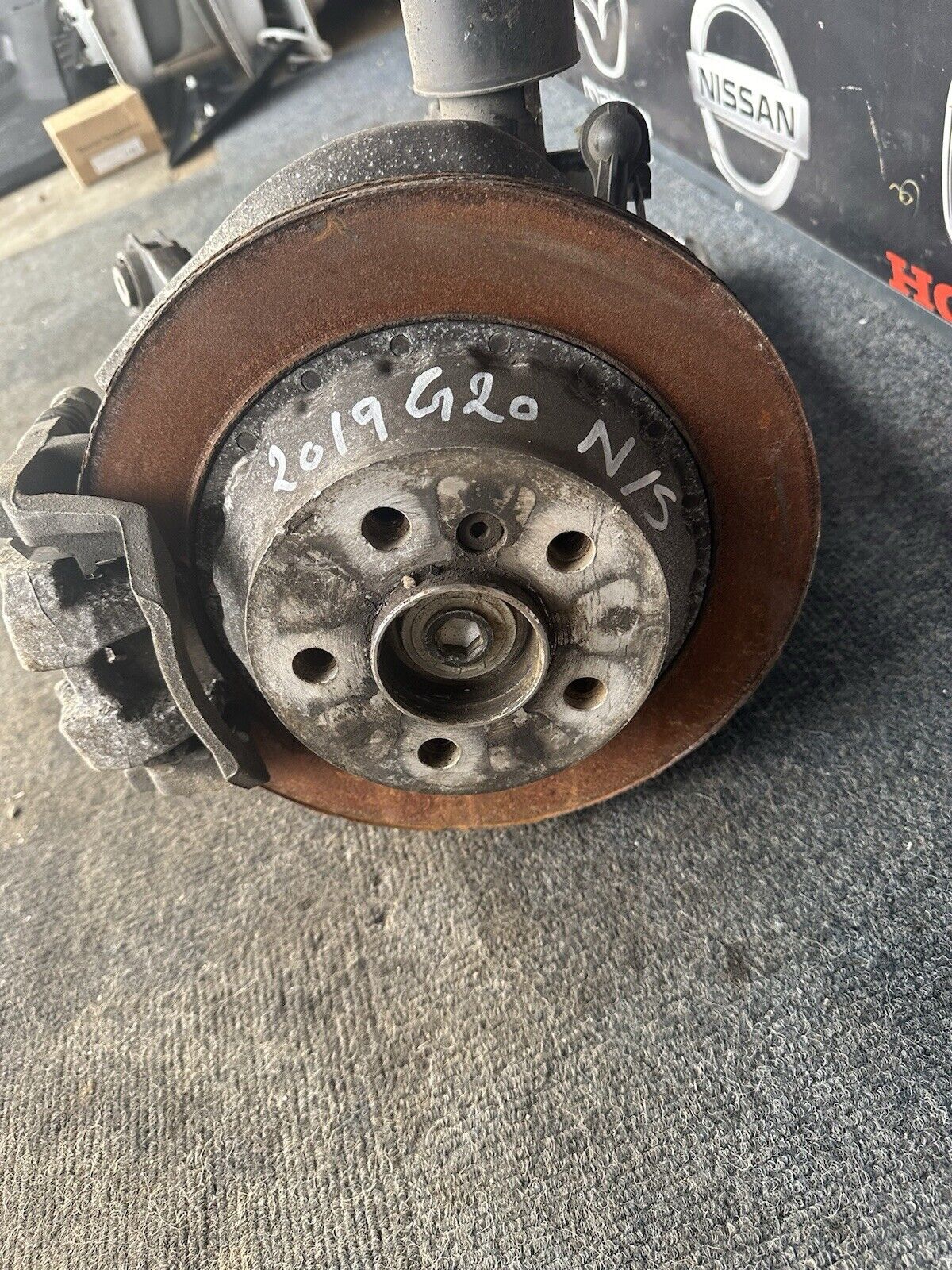 BMW 3 SERIES G20 LEFT SIDE SUSPENSION LEG COMPLETE