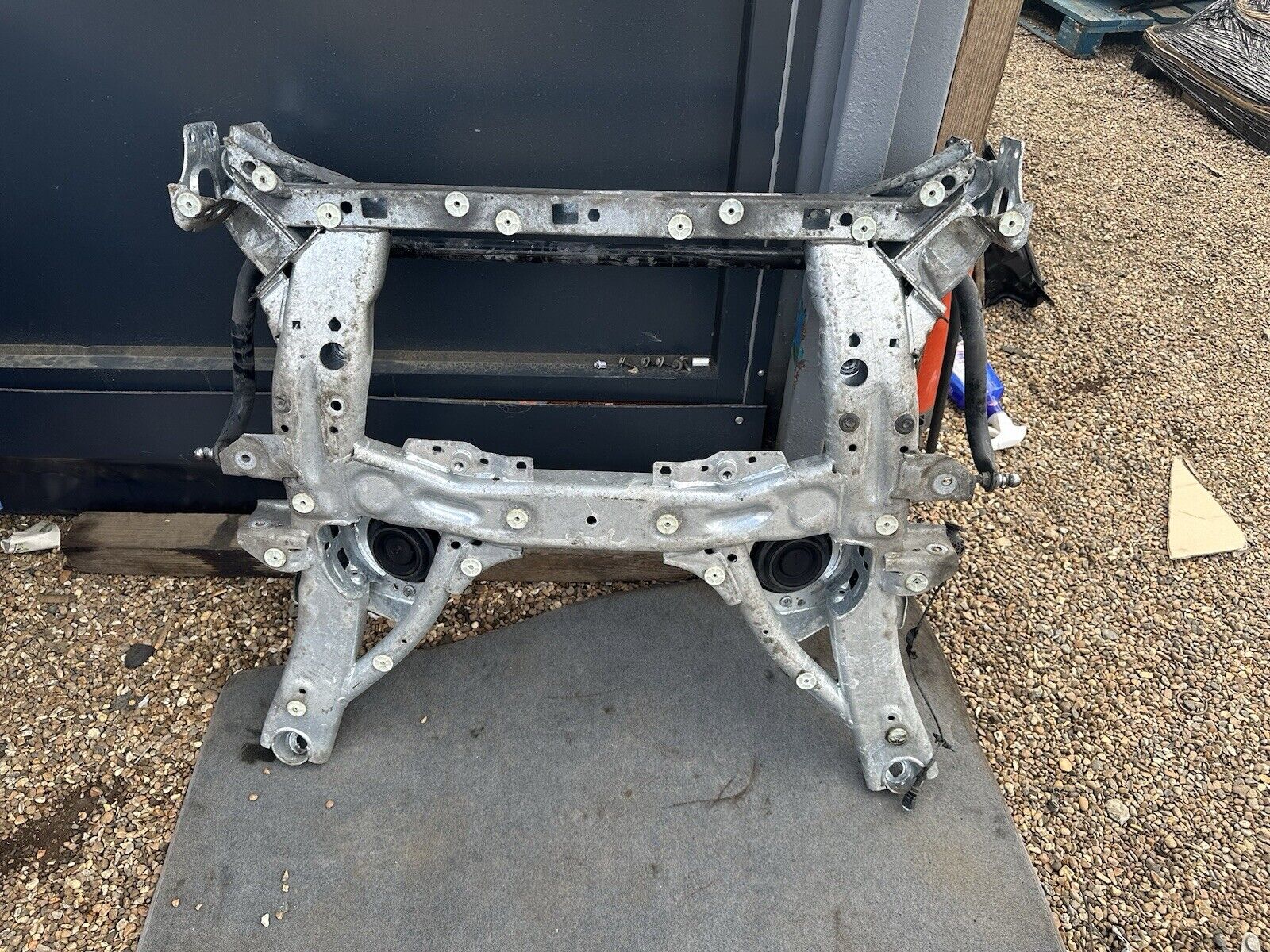 BMW 3 SERIES G20 M SPORT 330E FRONT AXLE SUBFRAME