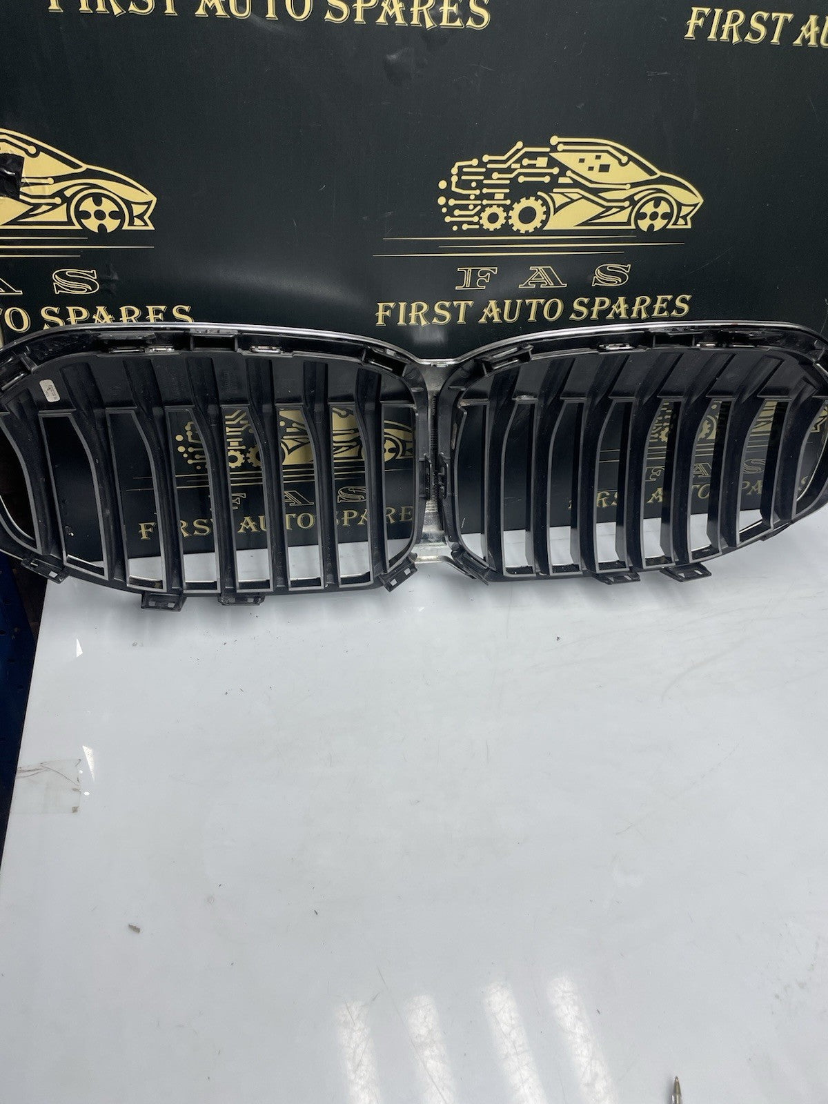 GENUINE BMW 1 Series F40 Kidney Grille Grill Chrome Black 7450957 7450959