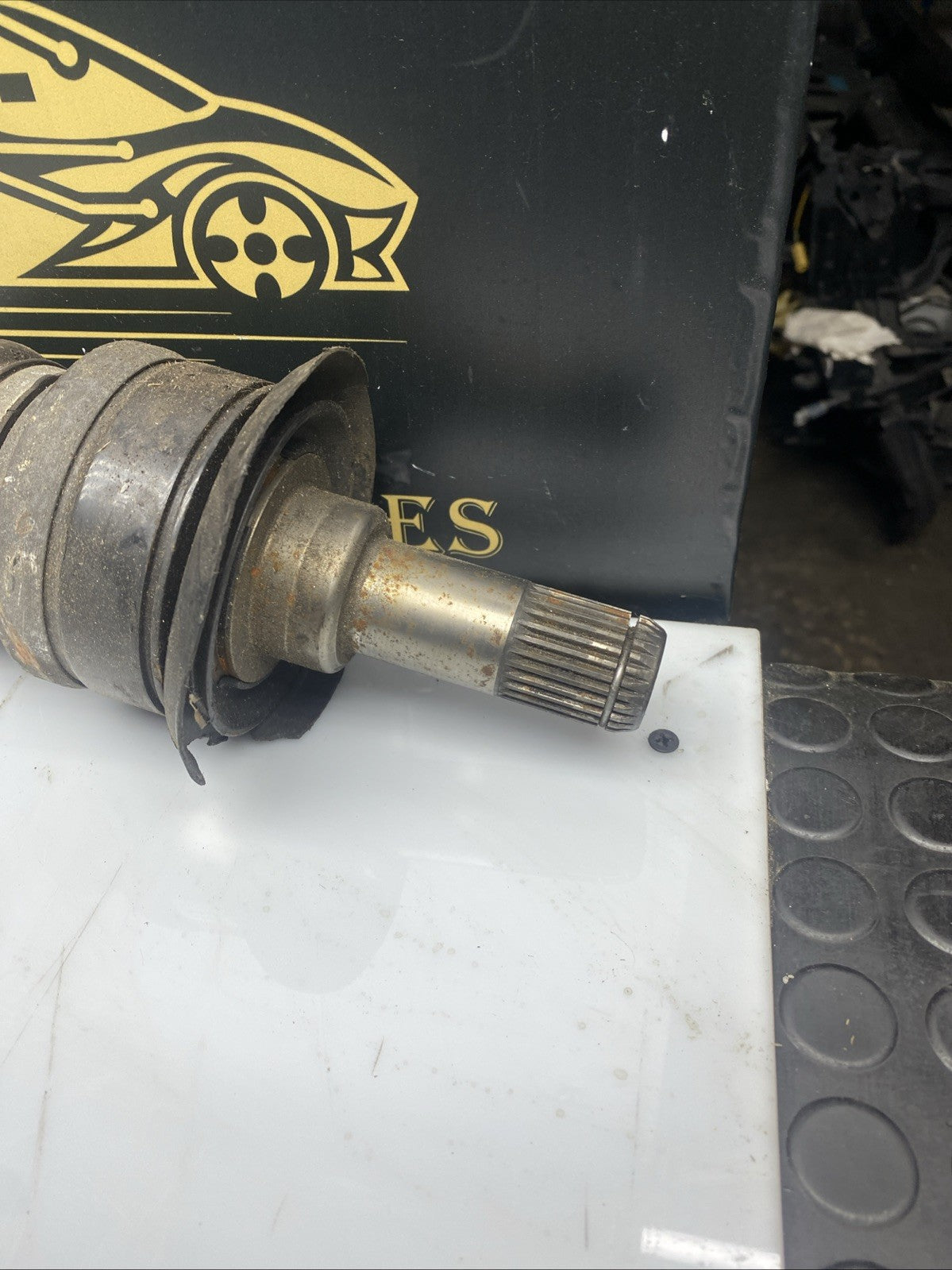 Driveshaft BMW F20 F21 F30 F32 LCI B48 Axle Output Shaft Rear Right O/S 8680348