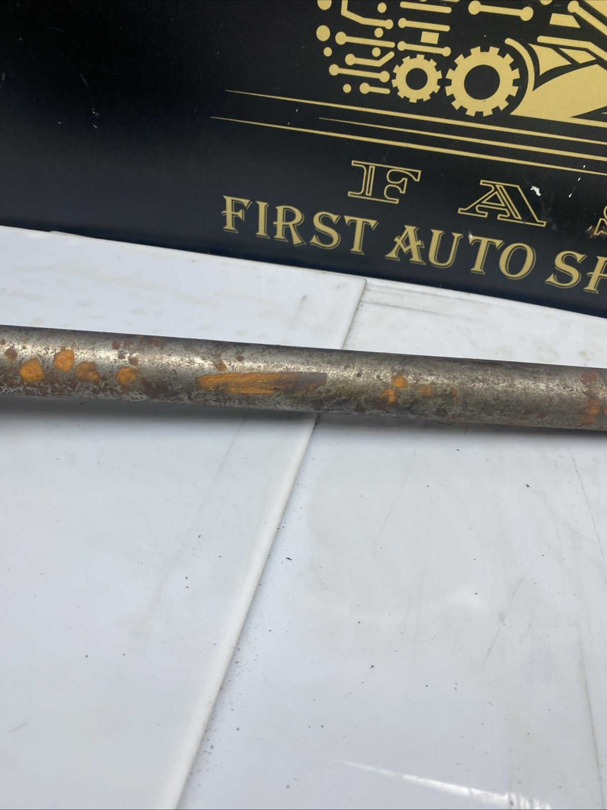 BMW X1 E84 2.0D N47 AUTO FRONT DRIVESHAFT DRIVER RIGHT 7591682