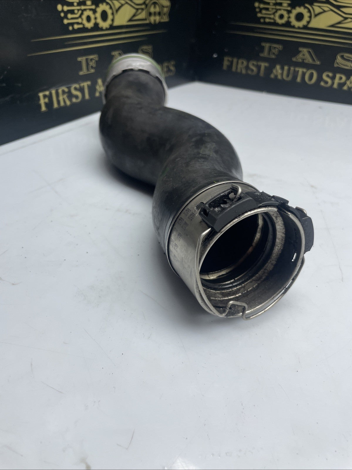 BMW E90 318d Lci N47N Turbo Charger & Intercooler Boost Pipe 8511414