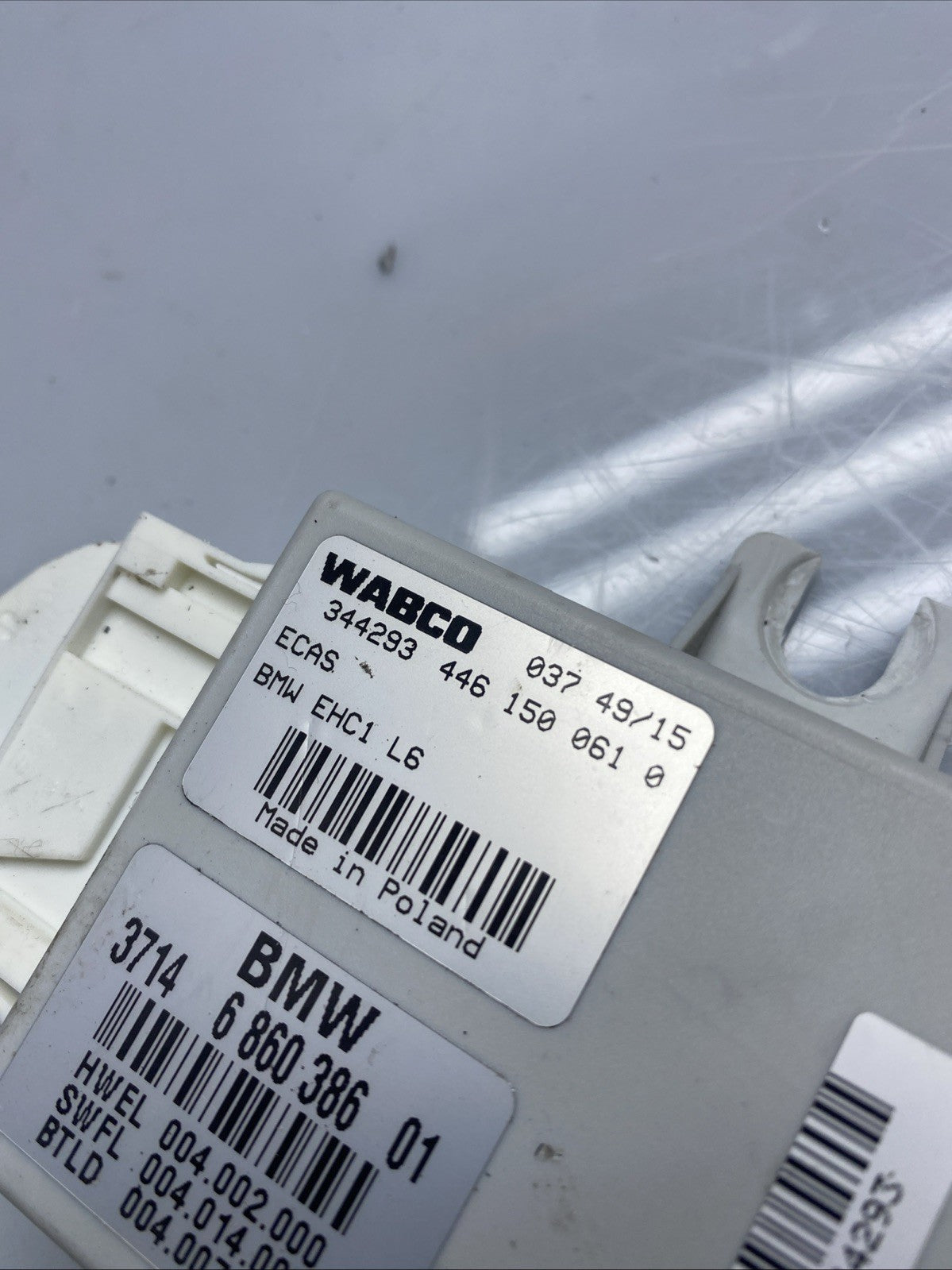 BMW 5 SERIES F10 F11 AIR SUSPENSION CONTROL MODULE ECU 6860386 2014-2018