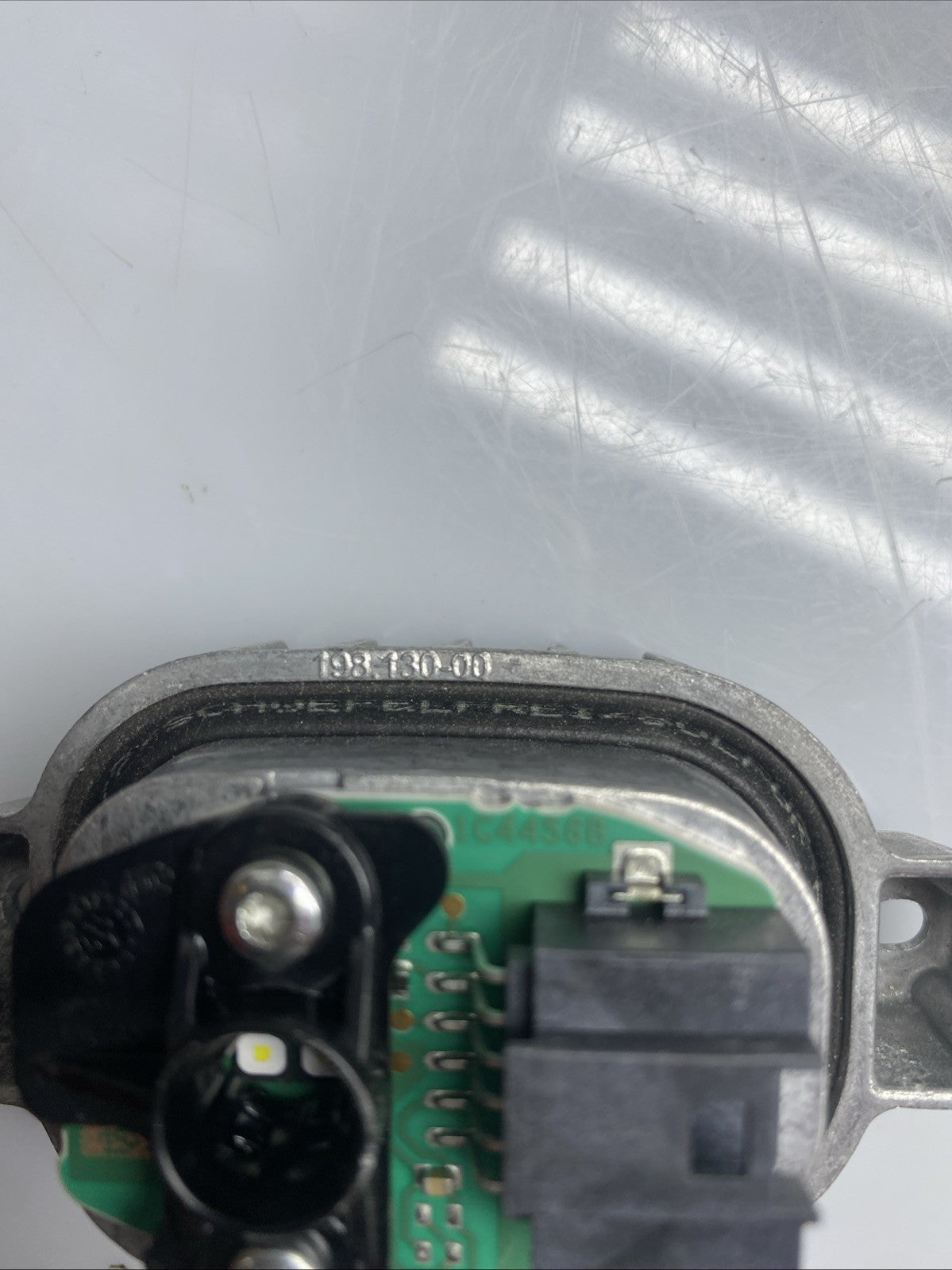 BMW 1 SERIES XENON LED LIGHT CONTROL MODULE 198130 F20 F21