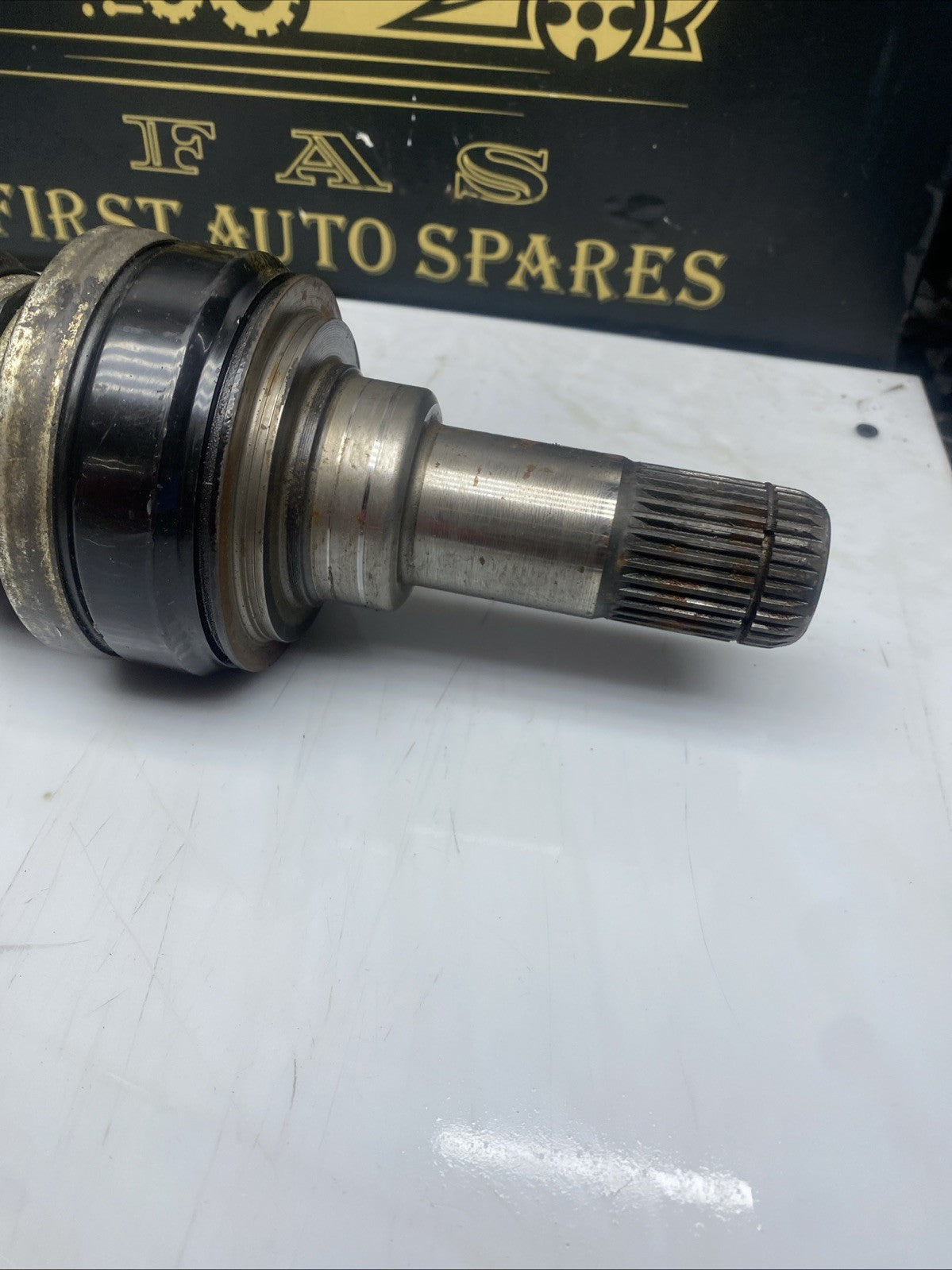 BMW 1/2/3/4 SERIES F20 F22 F30 F32 AUTO DRIVER SIDE REAR DRIVESHAFT 7597690
