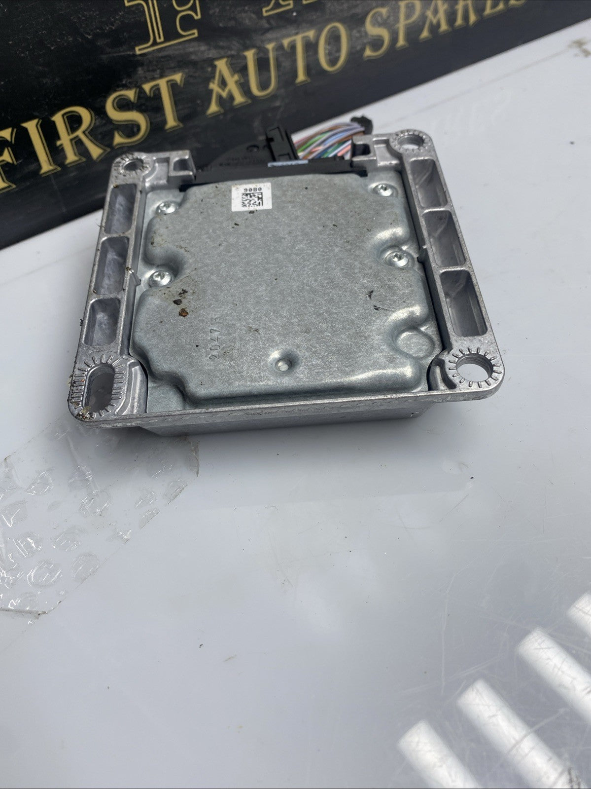 BMW 5 SERIES F10 F11 AIRBAG CONTROL MODULE ECU 6864927 2014-2018