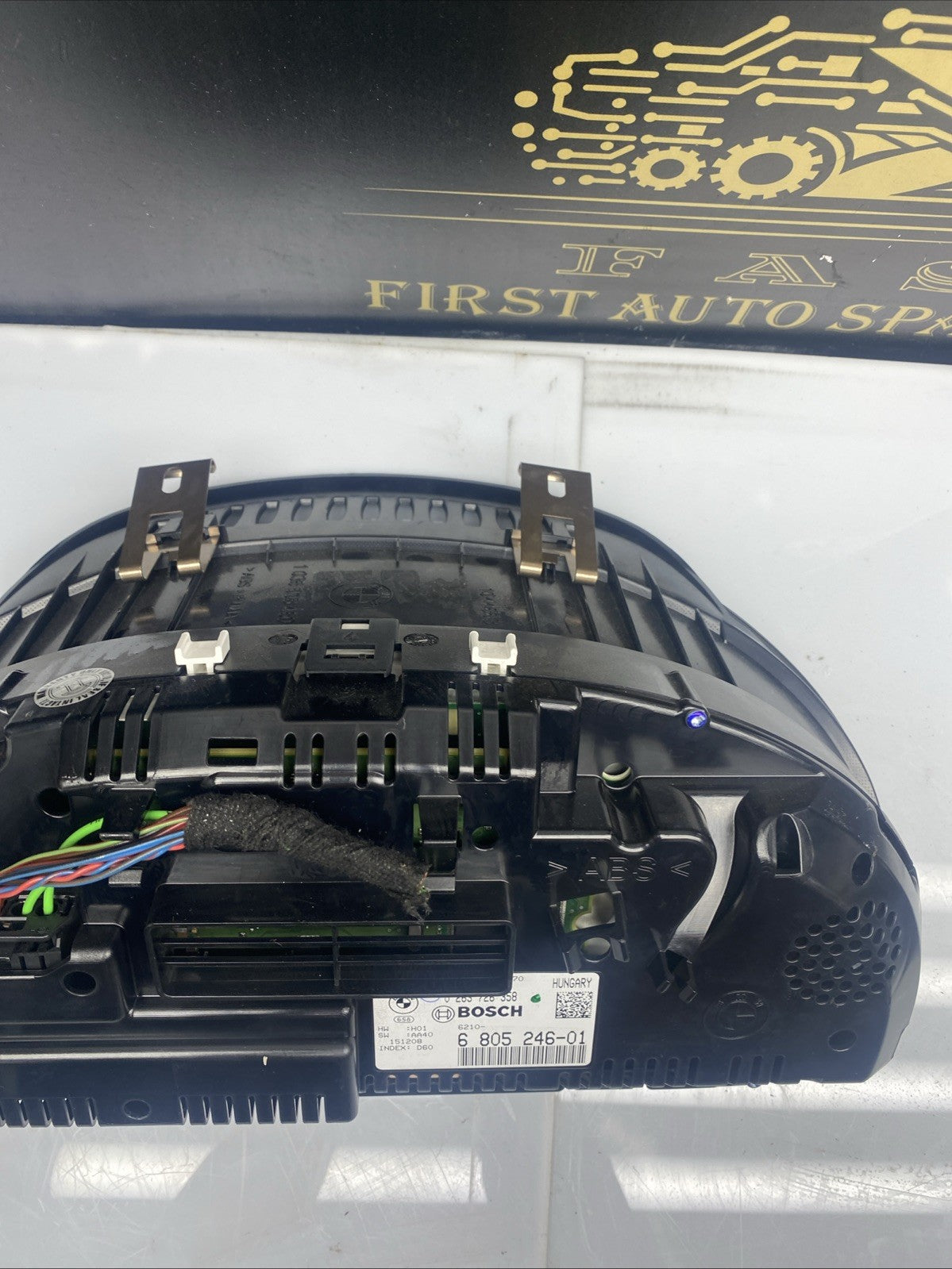 BMW 5 SERIES F10 F01 F11 F07 SPEEDOMETER CLOCK CLUSTER 6805246