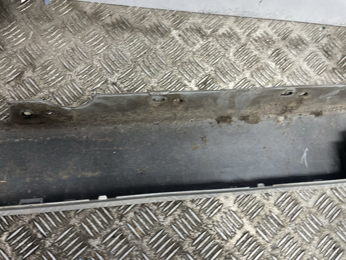 BMW 1 SERIES SIDE SKIRT PASSENGER LEFT F20 5DR 2011-2019
