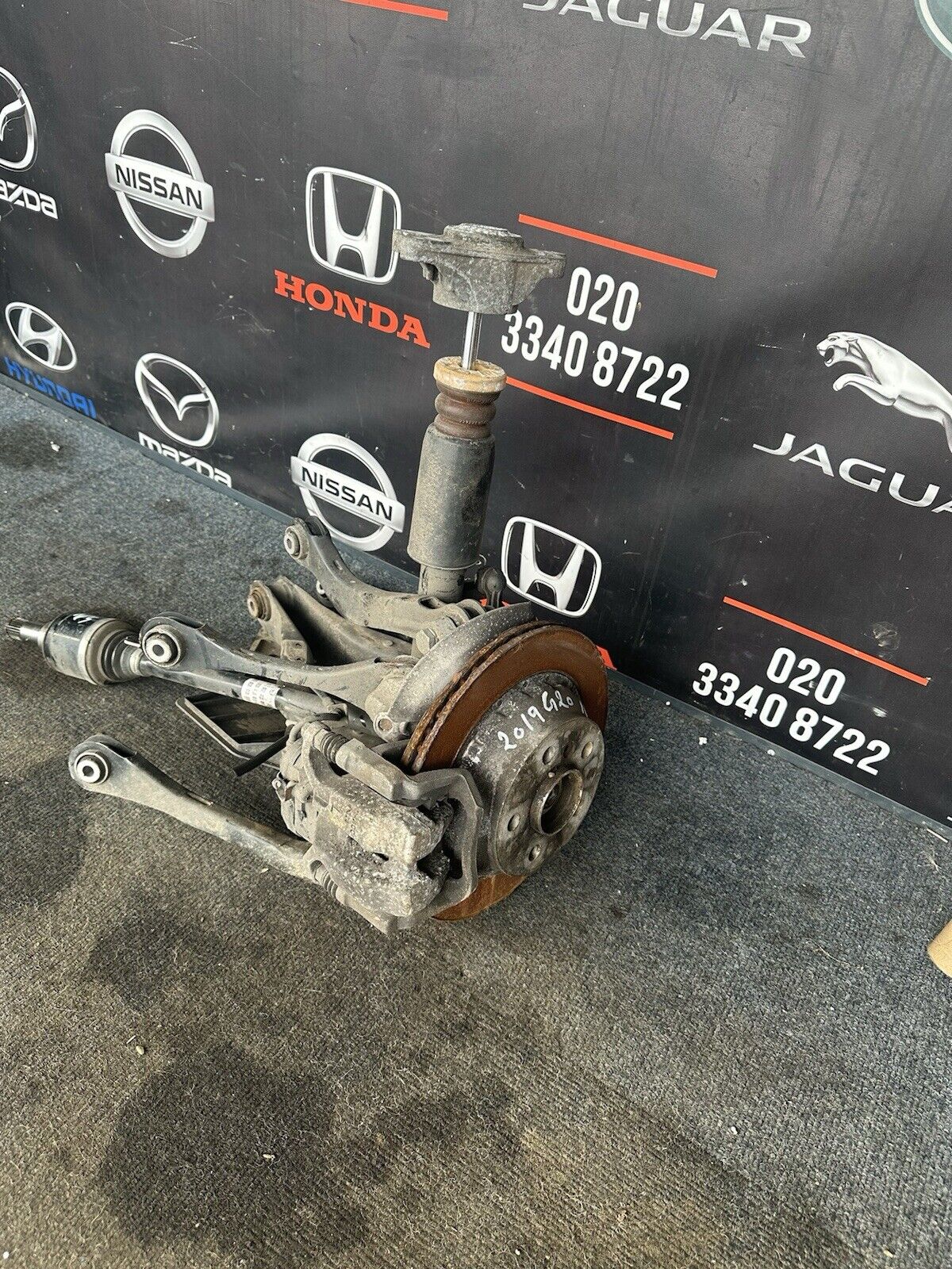 BMW 3 SERIES G20 LEFT SIDE SUSPENSION LEG COMPLETE