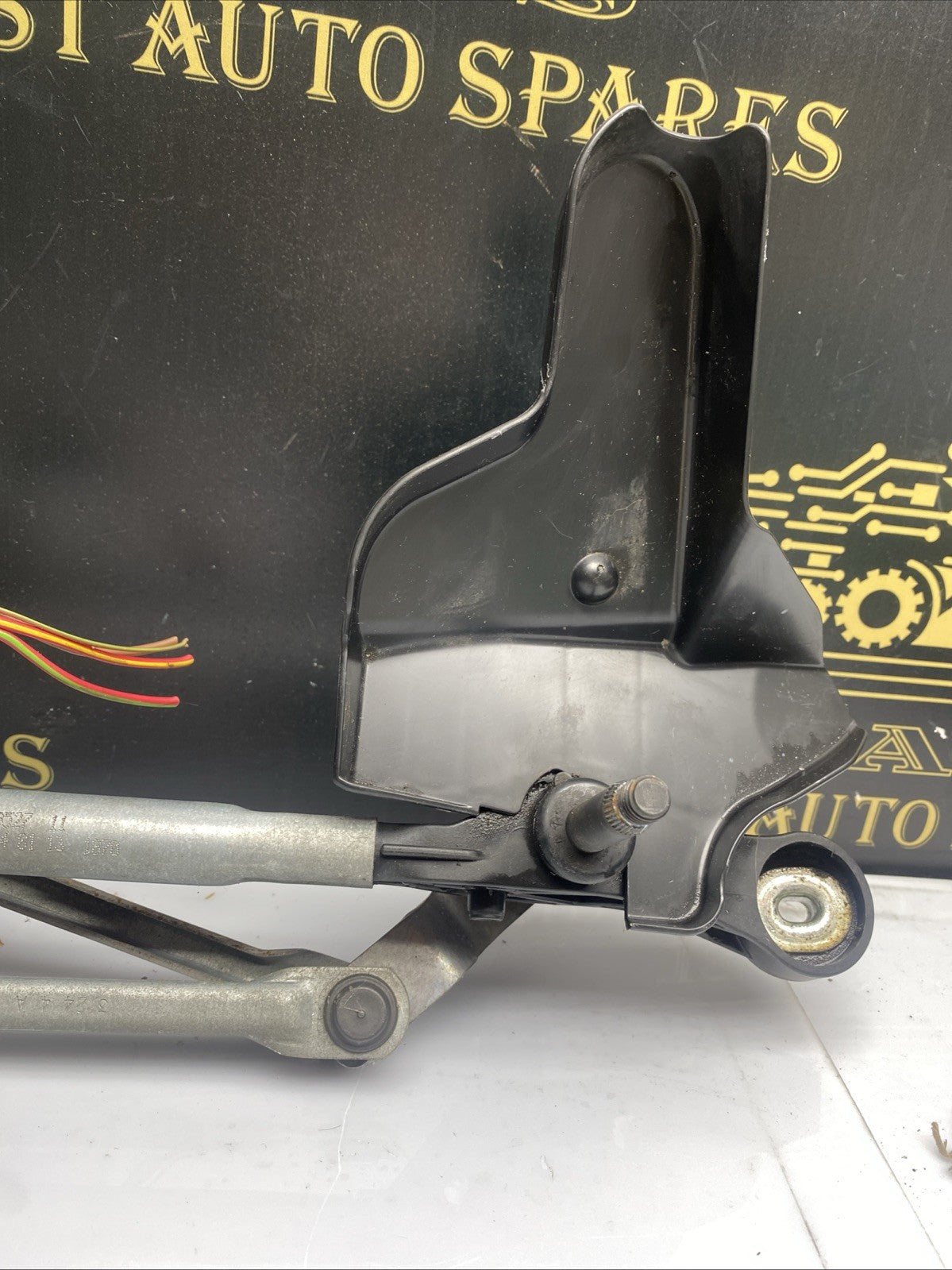 BMW 1 SERIES F20 F21 2011-2018 FRONT WINDSCREEN WIPER MOTOR REGULATOR 7267504