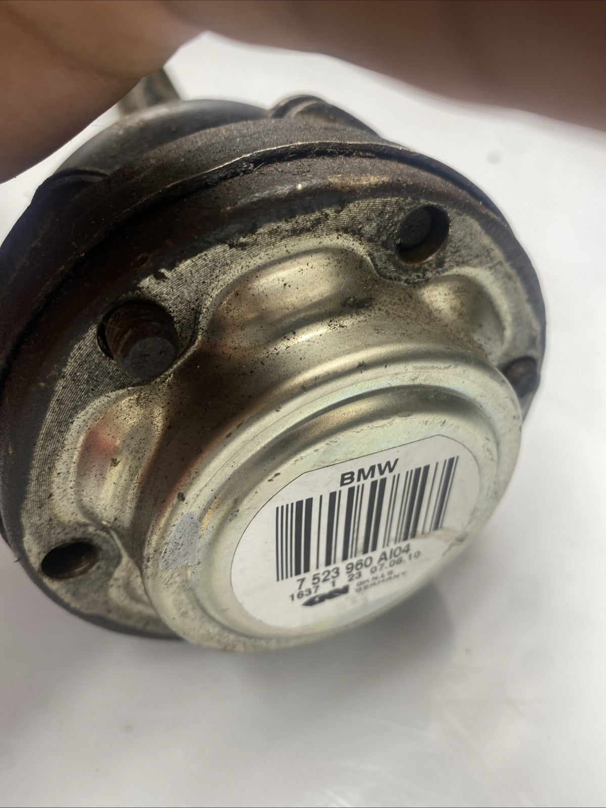 BMW 1 SERIES E81-E82-E87-E88- REAR DRIVE SHAFT & CV JOINTS OFF/SIDE 2004>2013