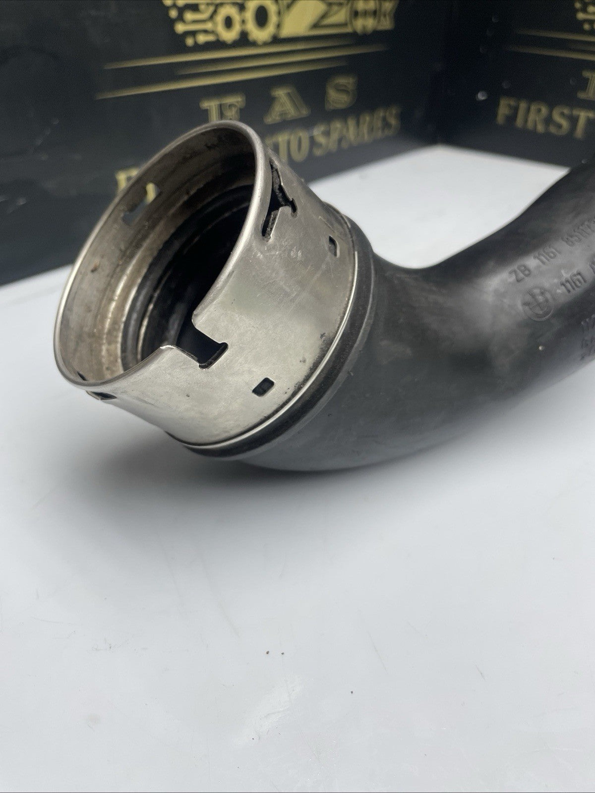 BMW 3 Series E90 E91 LCI N47N 320d Intercooler Charge Air Line 8511739